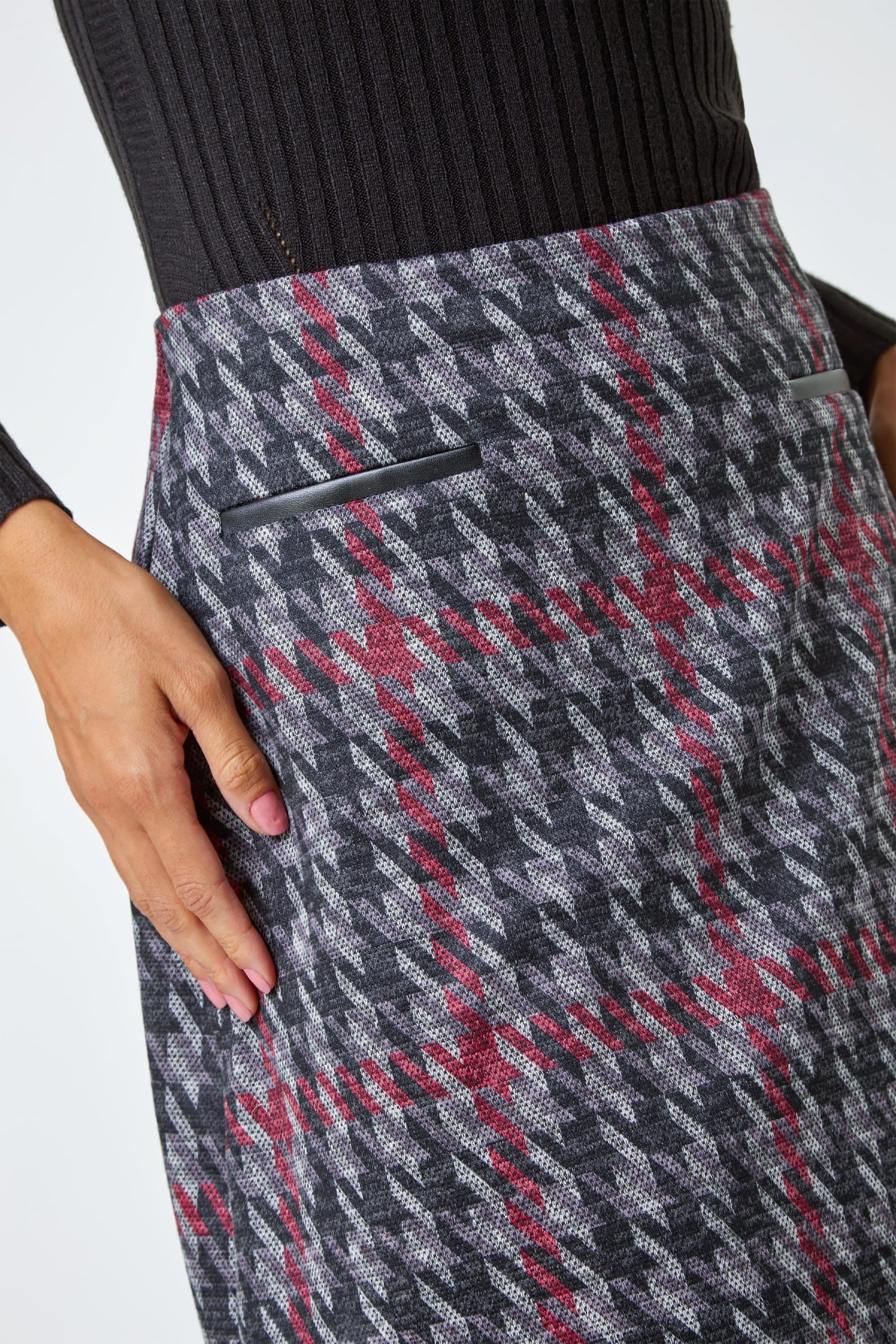 Red houndstooth midi skirt hotsell