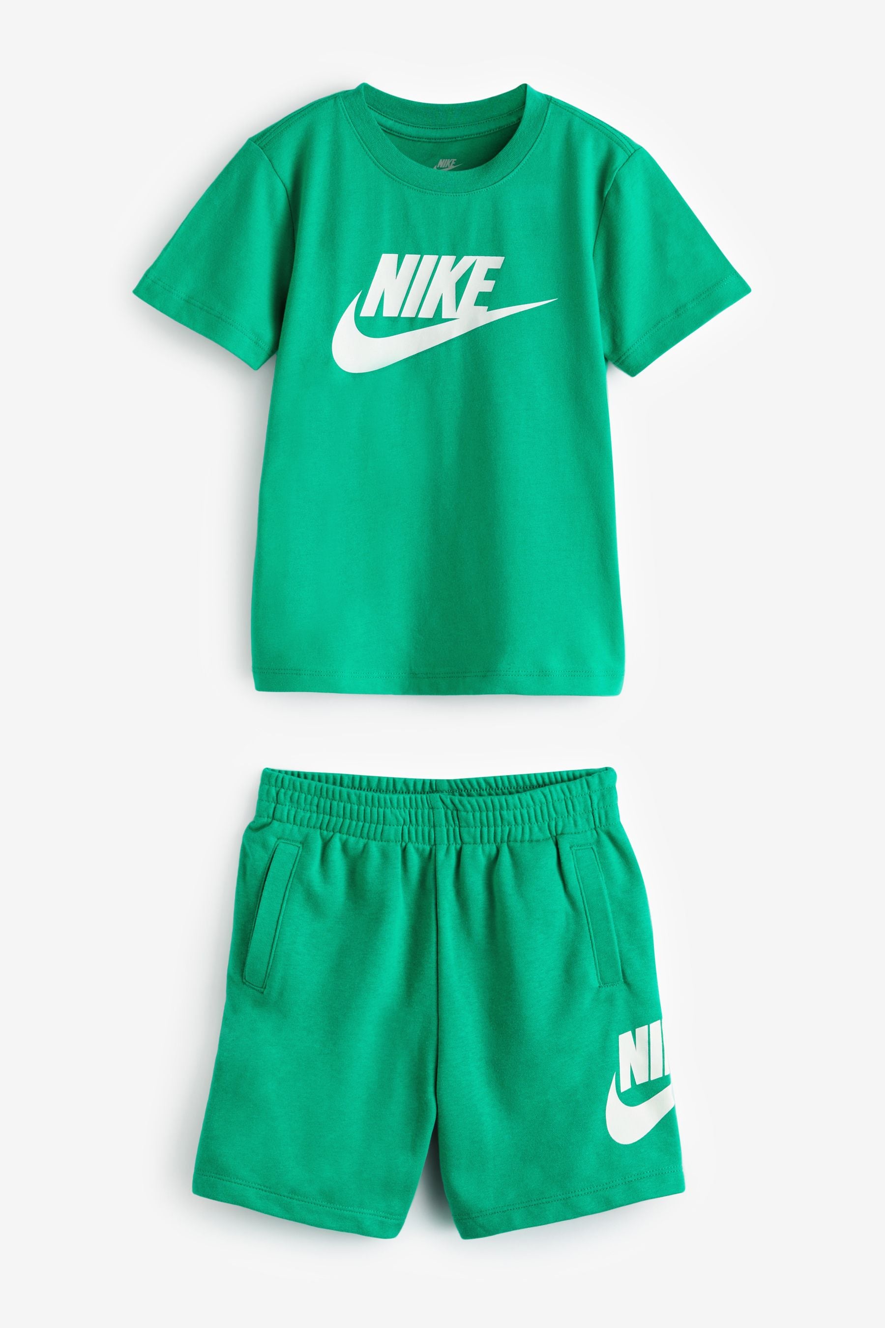 Kids nike shorts set hot sale