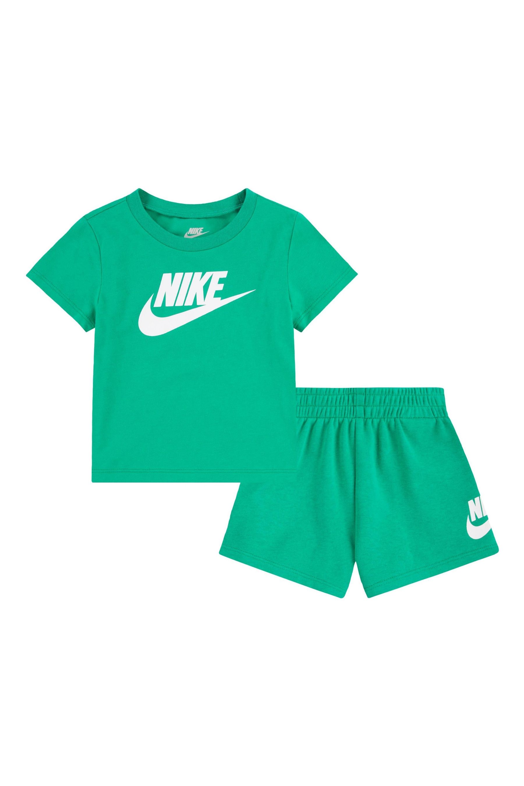 Nike tube top and shorts set cheap