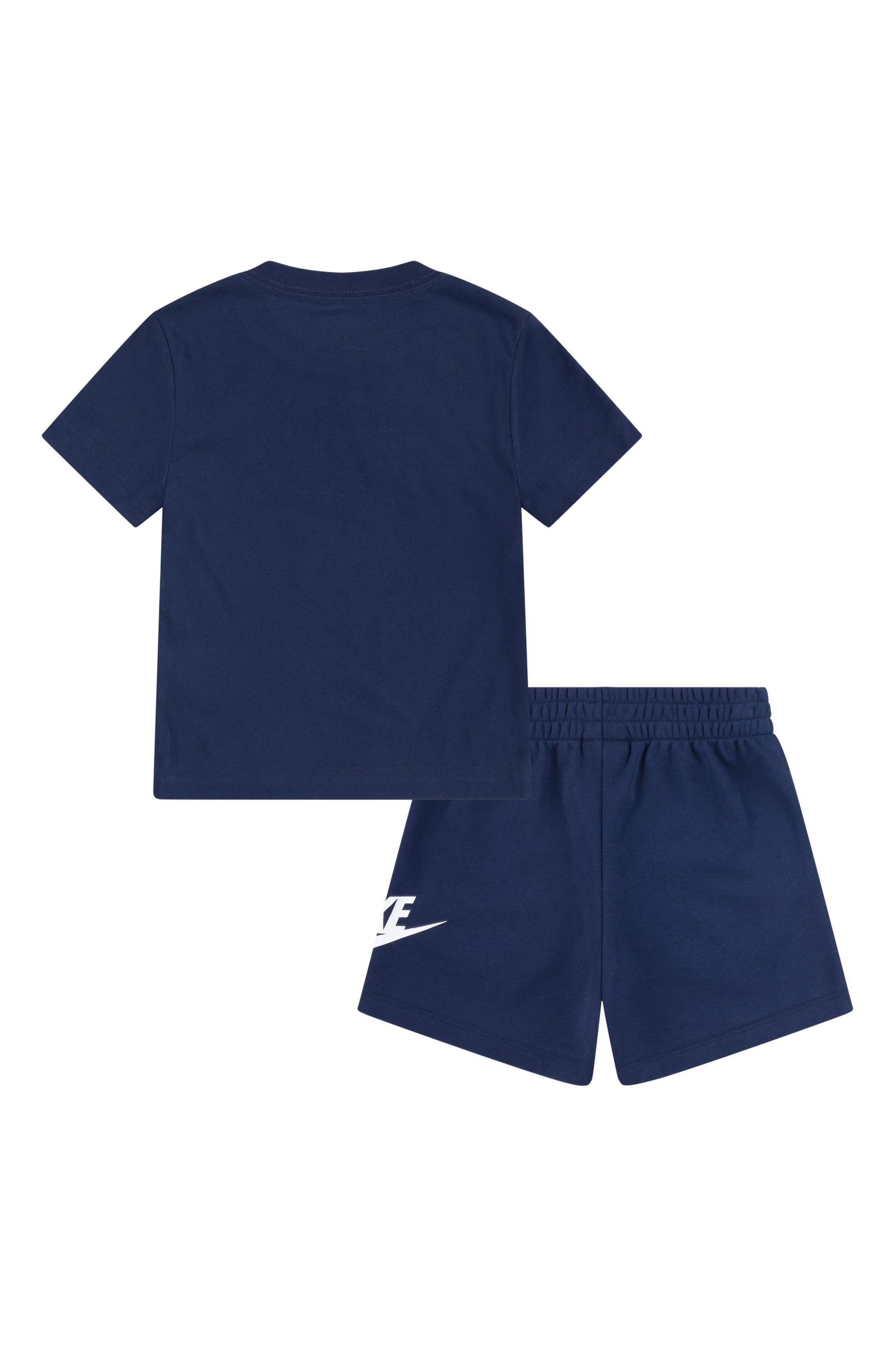 T shirt et short nike hot sale