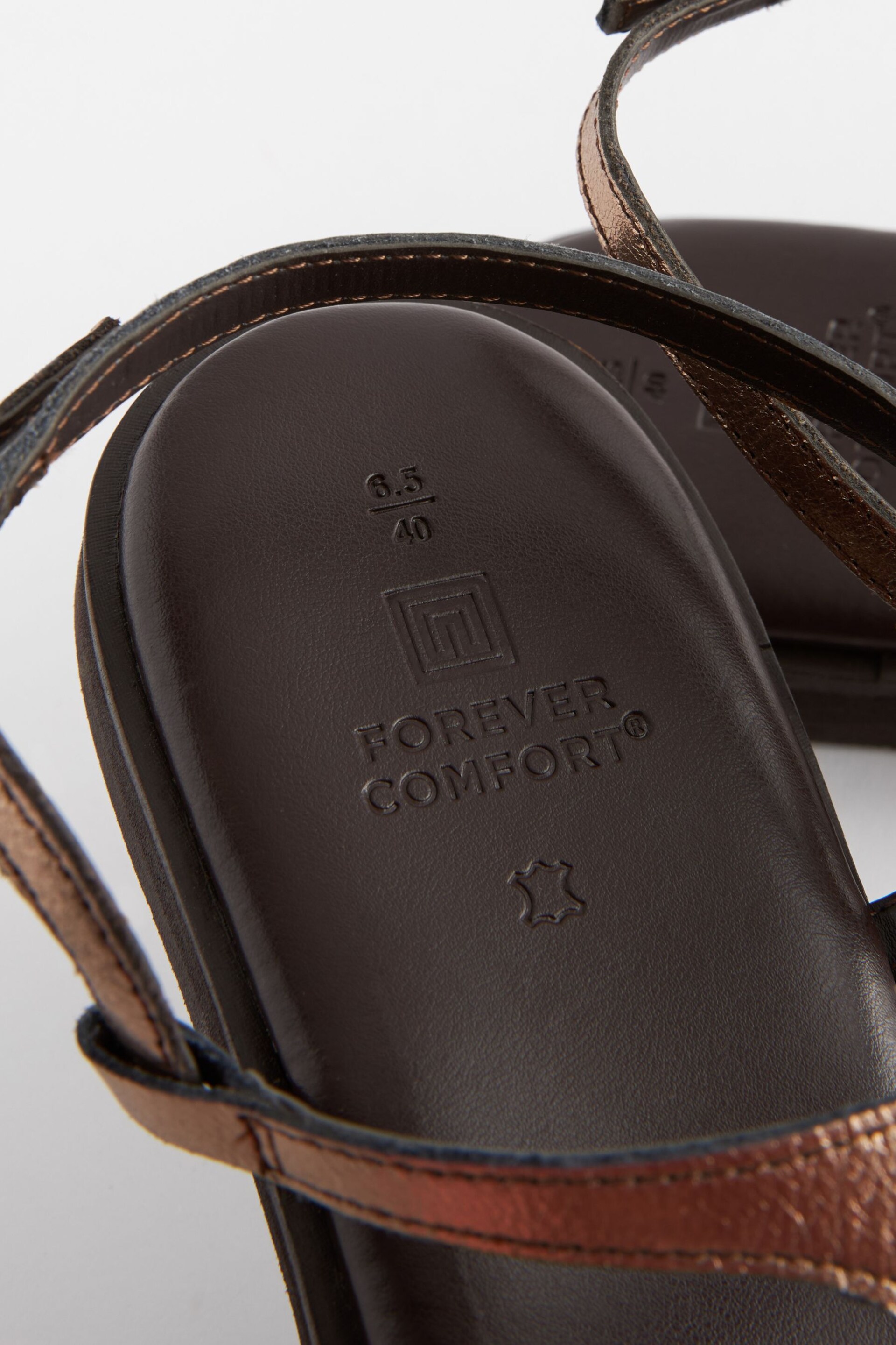 Metallic Regular/Wide Fit Forever Comfort® Leather Toe Thong Slingback Sandals - Image 6 of 7