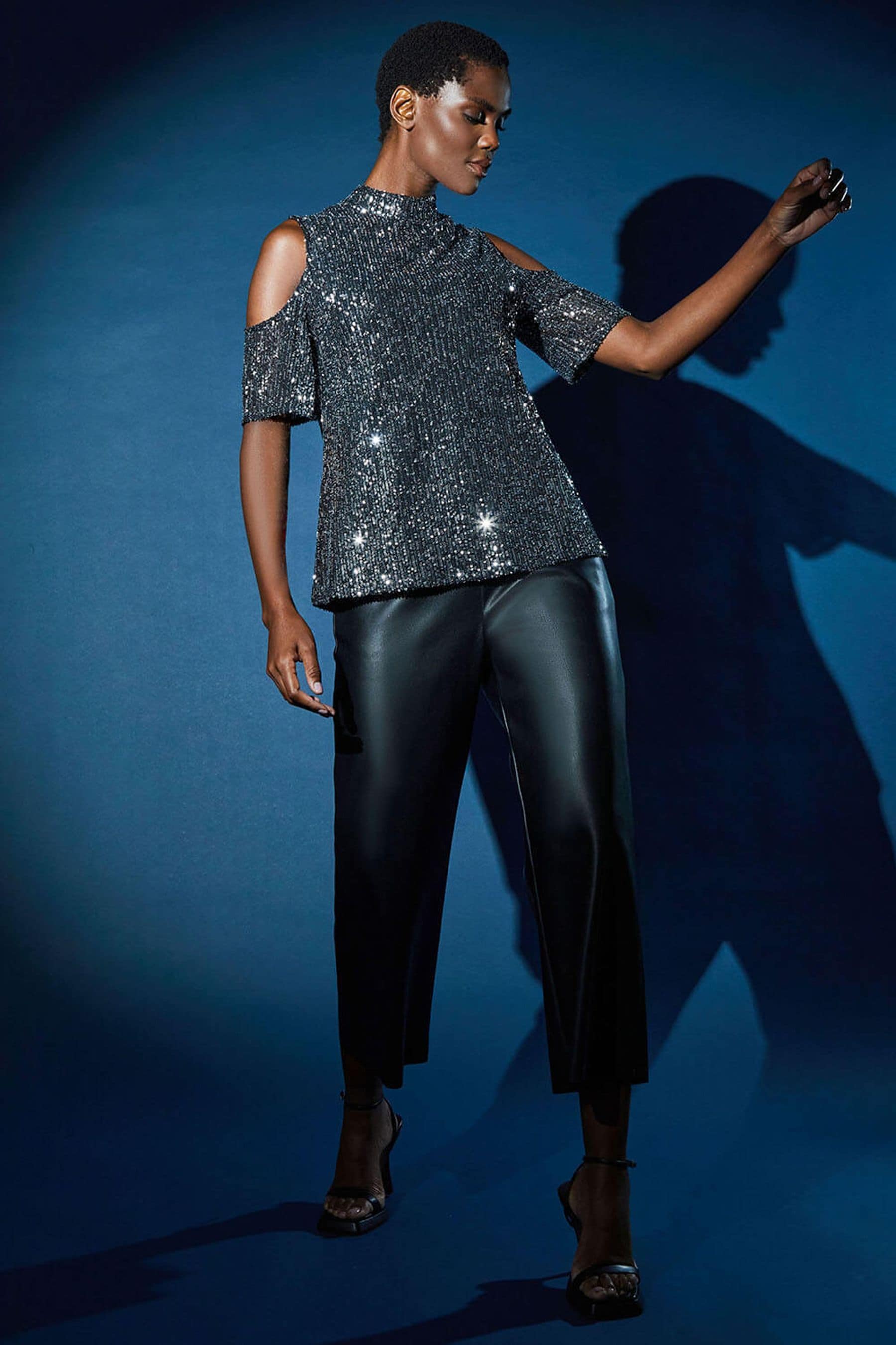 Cold shoulder jersey top 2025