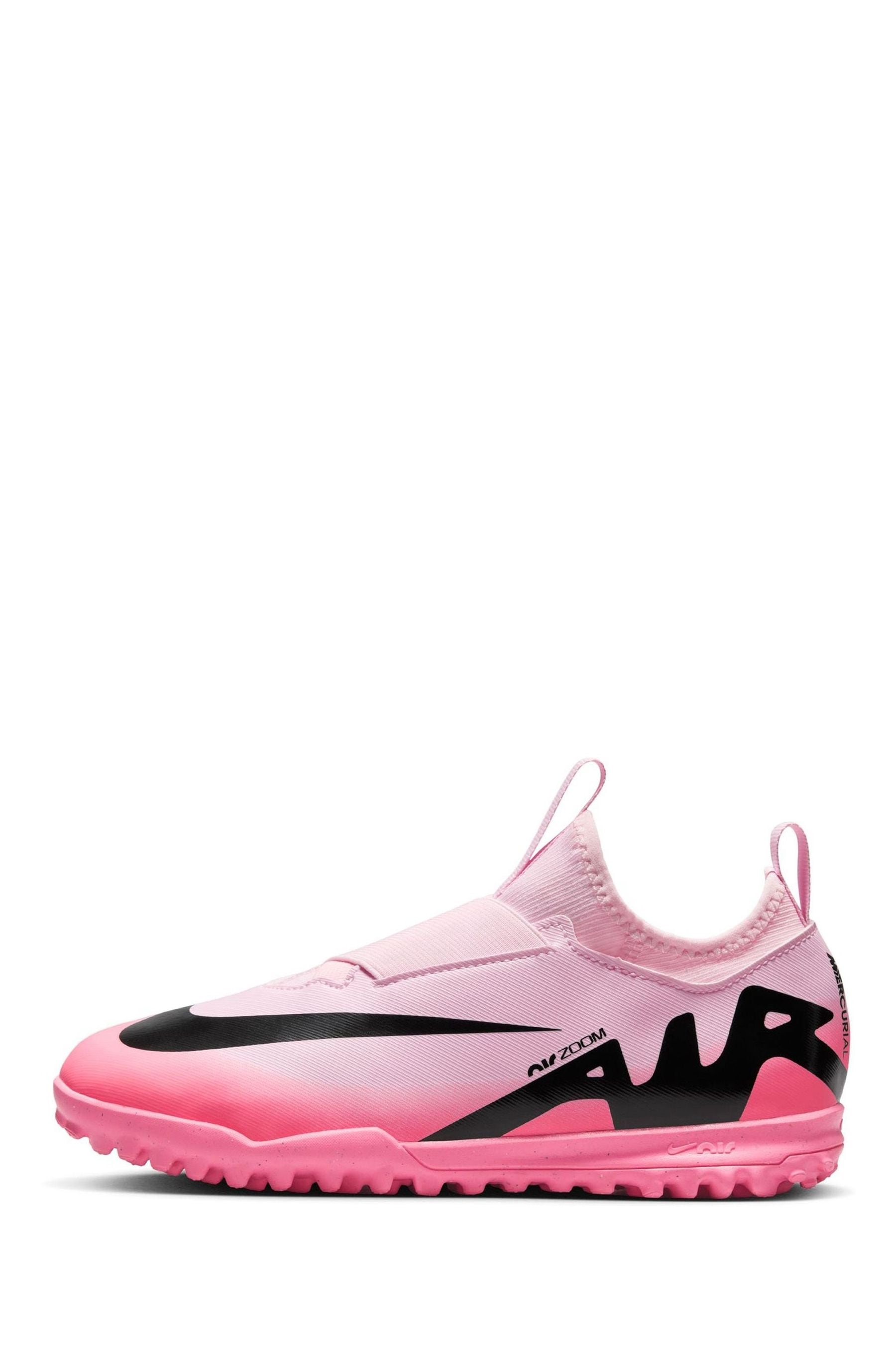 Nike football shoes trainers hotsell