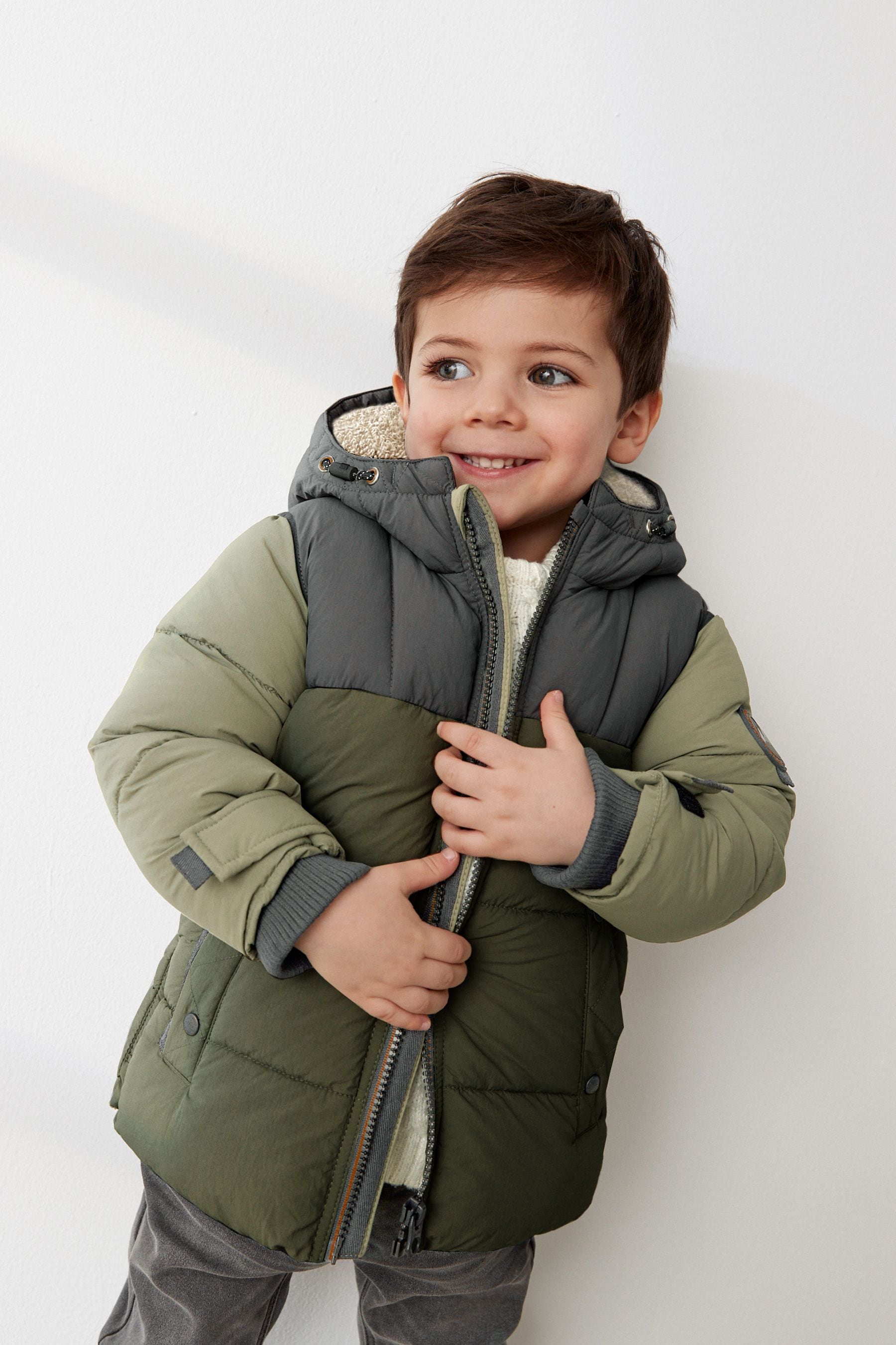 Shower resistant jacket boys deals