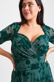 Scarlett & Jo Green Elizabeth Velvet Flocked Mesh Maxi Gown - Image 5 of 5