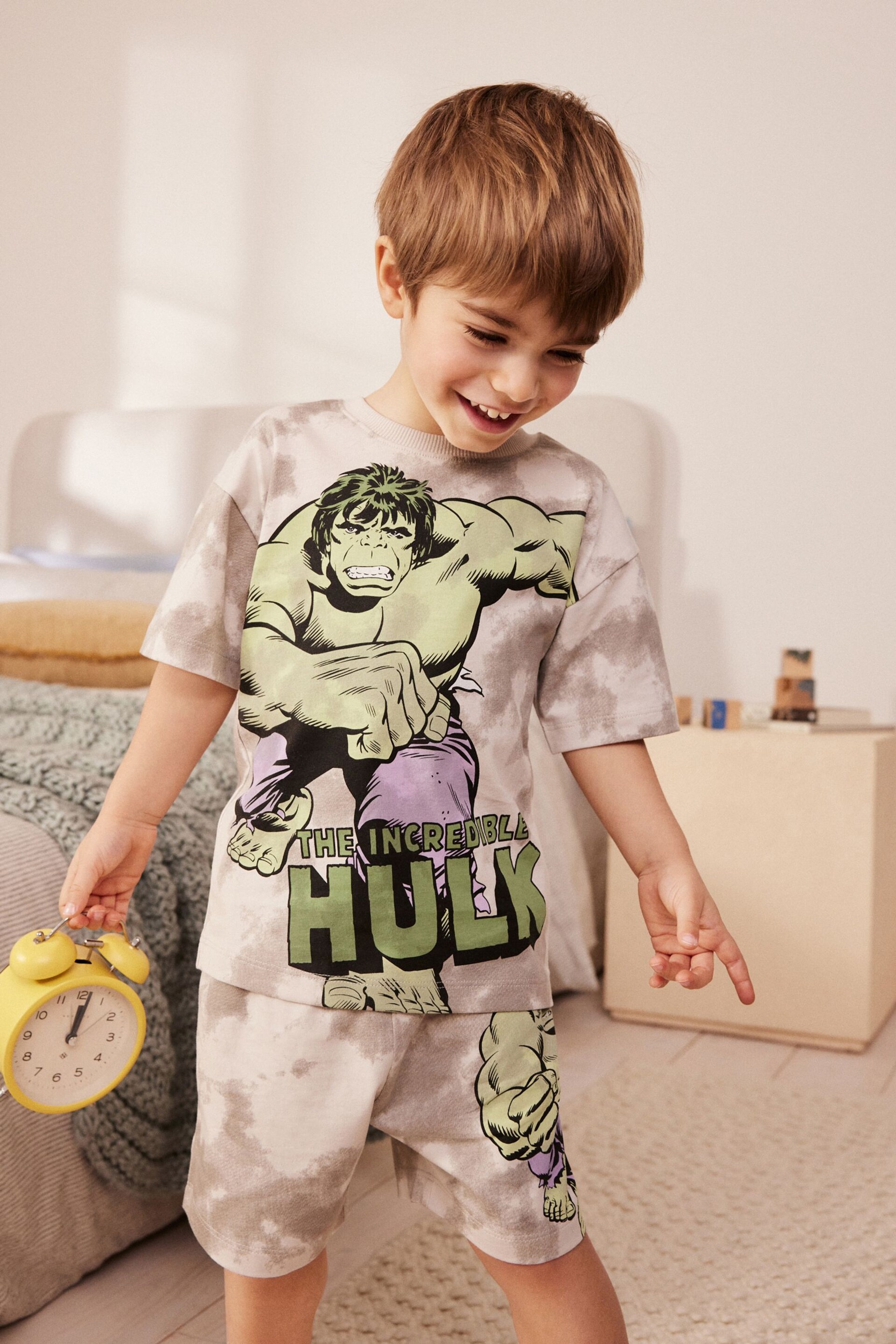 Green/Grey Incredible Hulk Short Pyjamas Single (12mths-12yrs) - Image 1 of 8