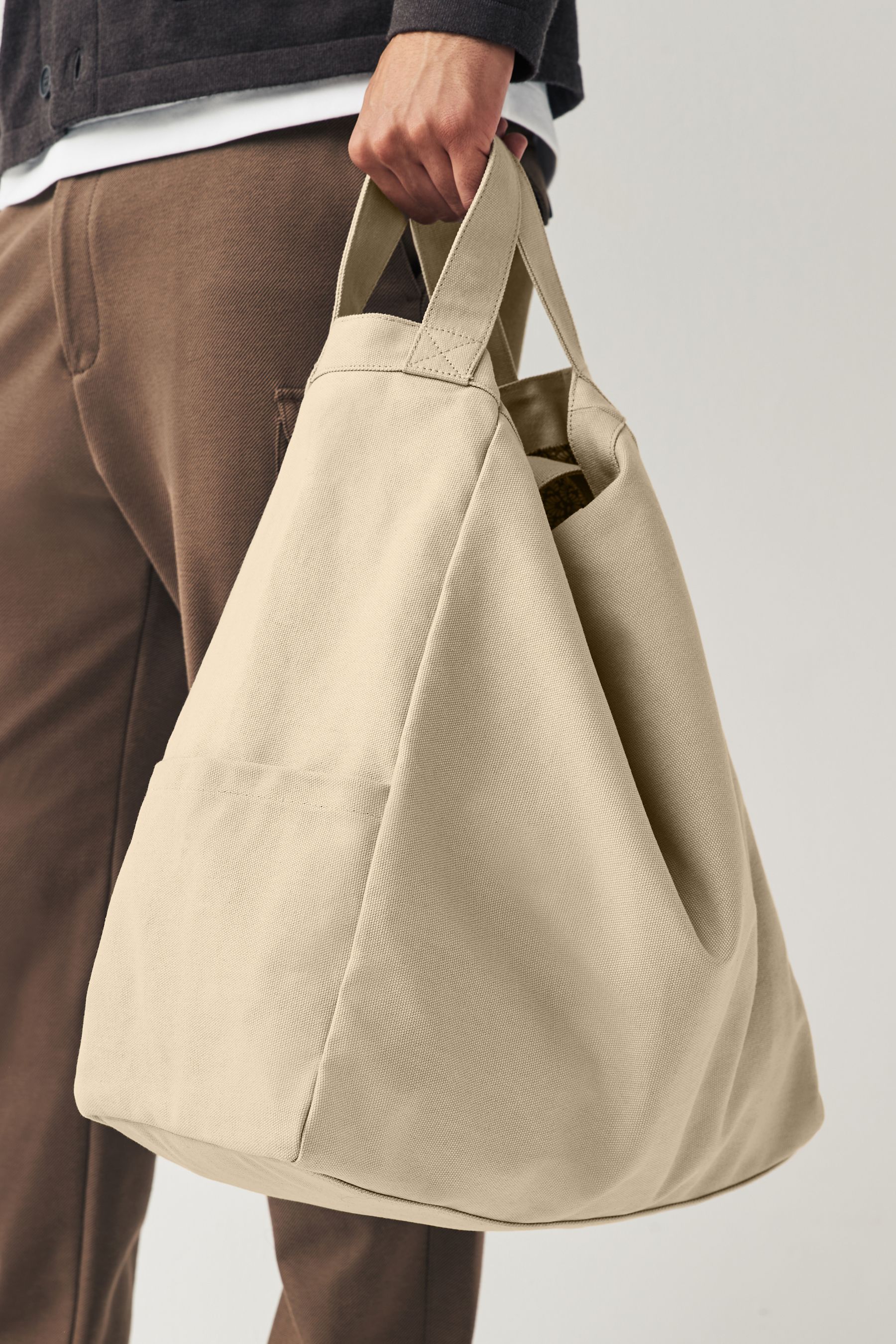 Neutral tote bag on sale