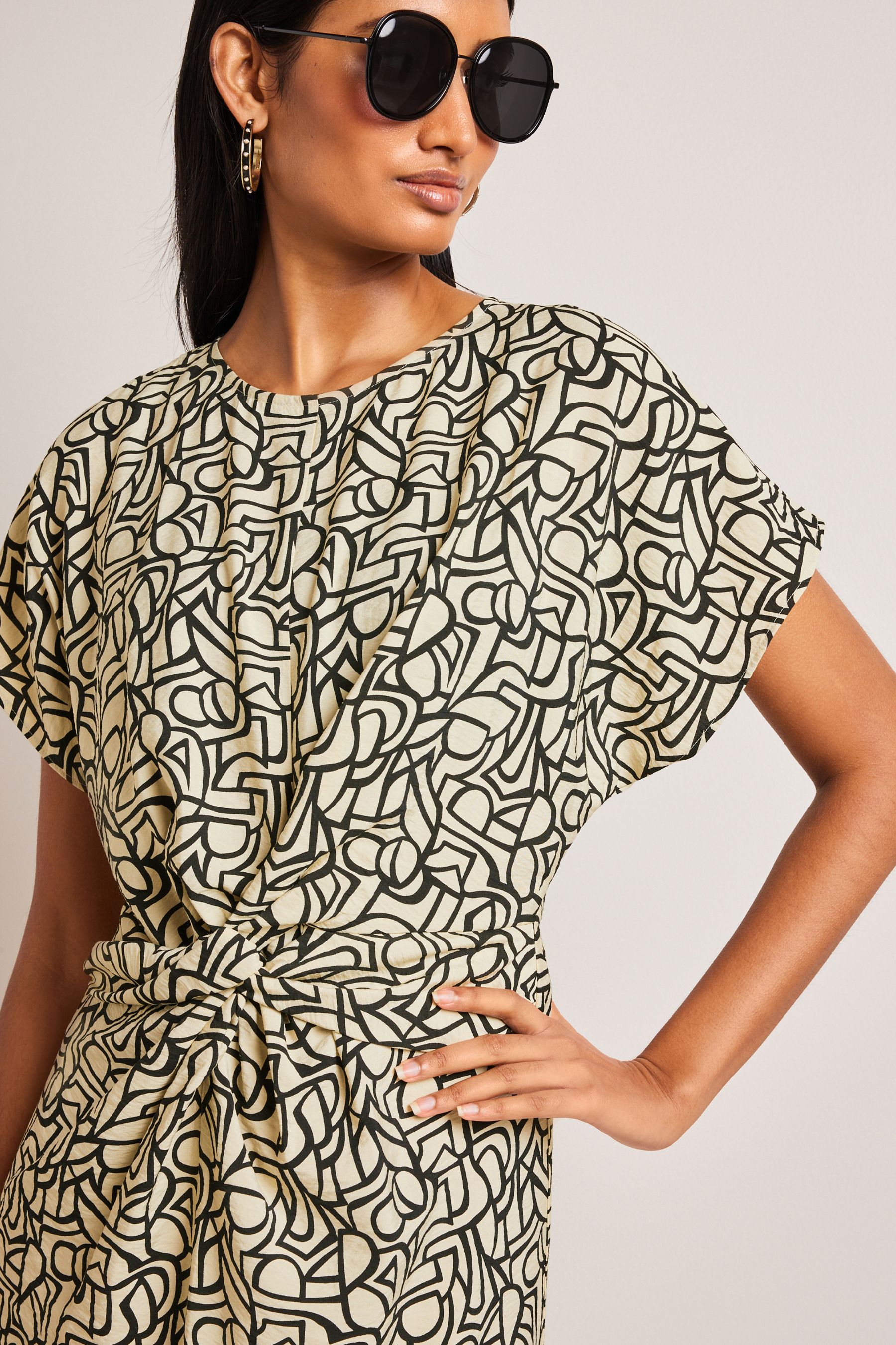 Buy Monochrome Twist Waist Short Sleeve Midi Dress from Next Luxembourg