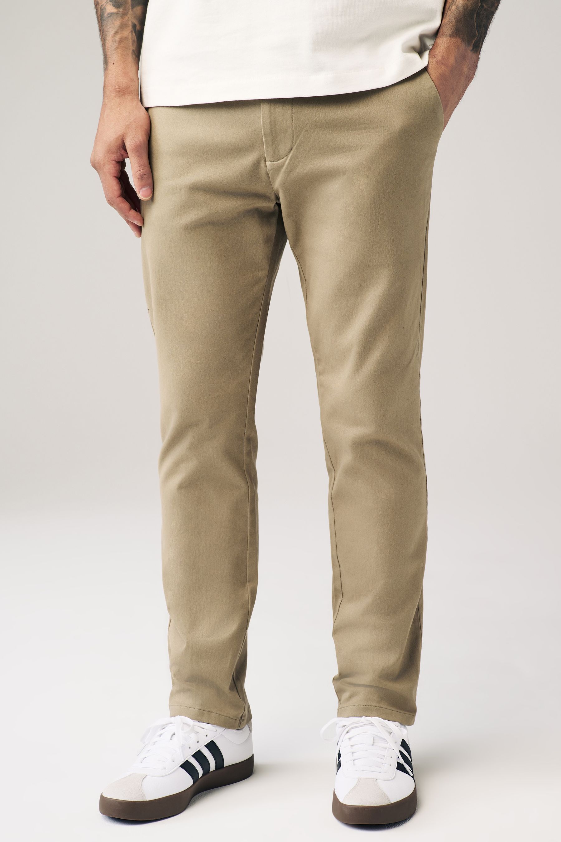 Chinos with elastic ankles top