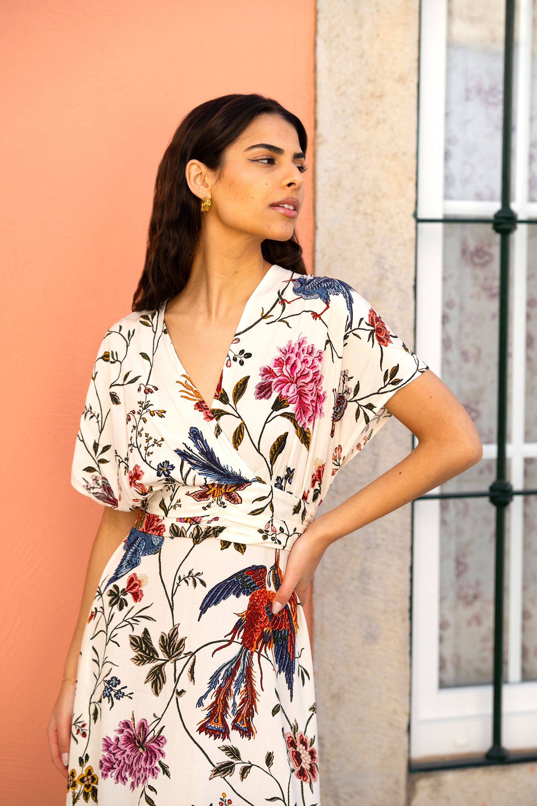 Buy Yumi White Bird and Floral Print Ruched Waist Kimono Midi Dress from Next Luxembourg