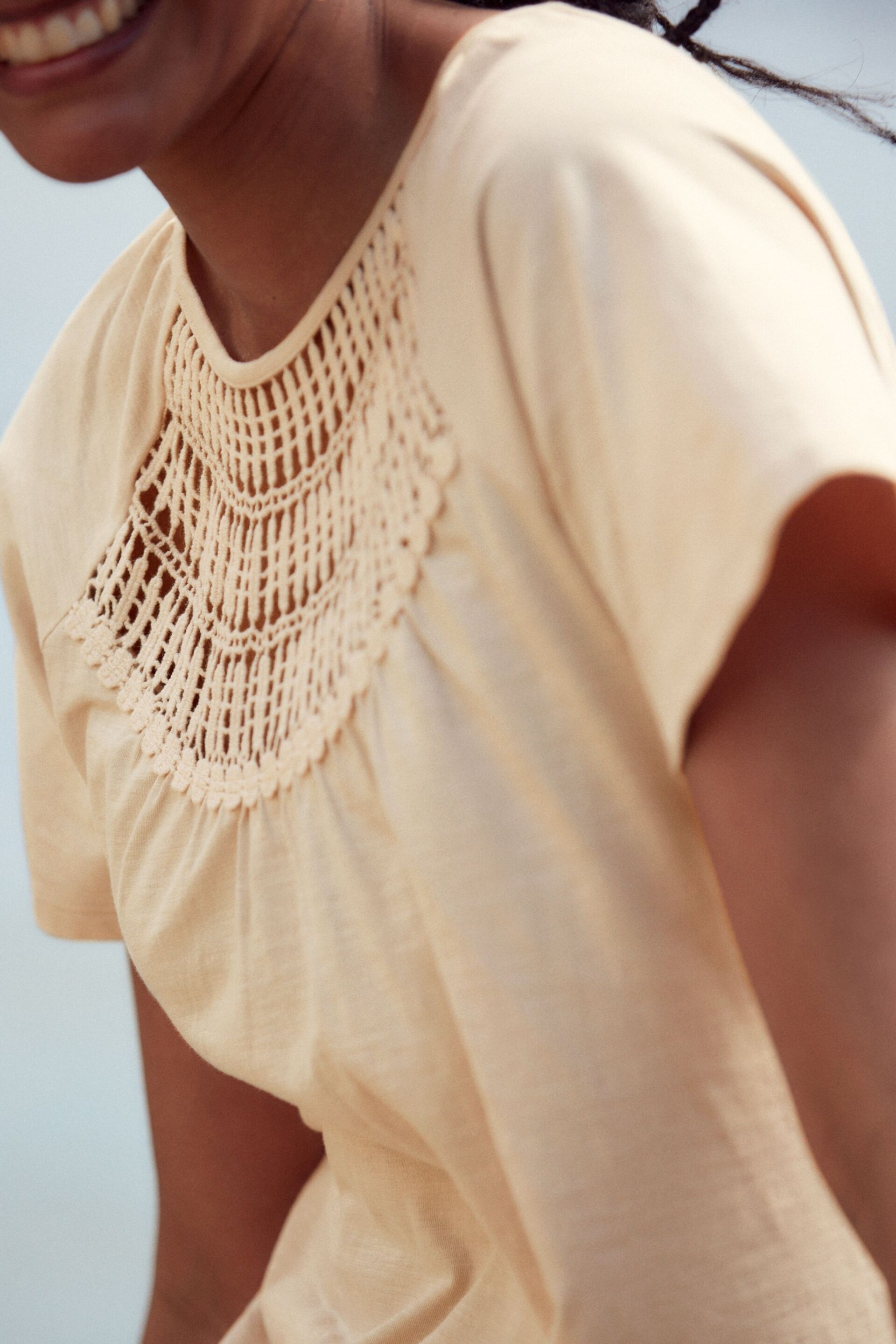 Neutral Short Sleeve Crochet Bubblehem Top - Image 4 of 6