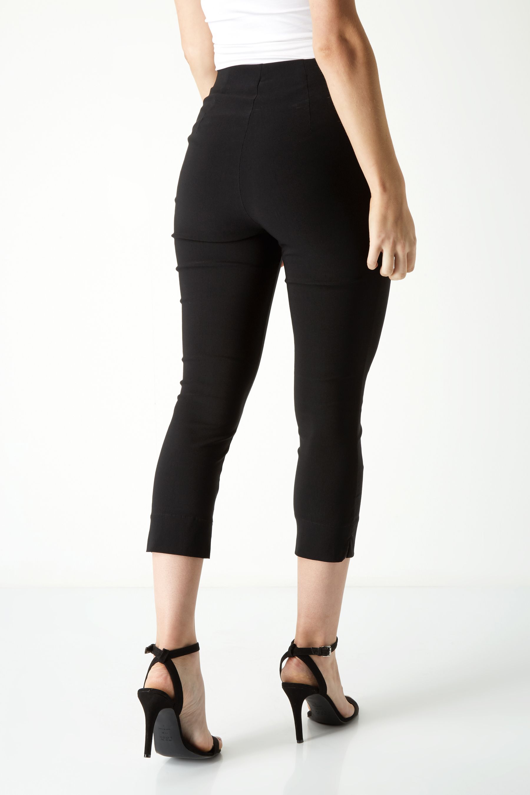 Roman cut off trousers hotsell