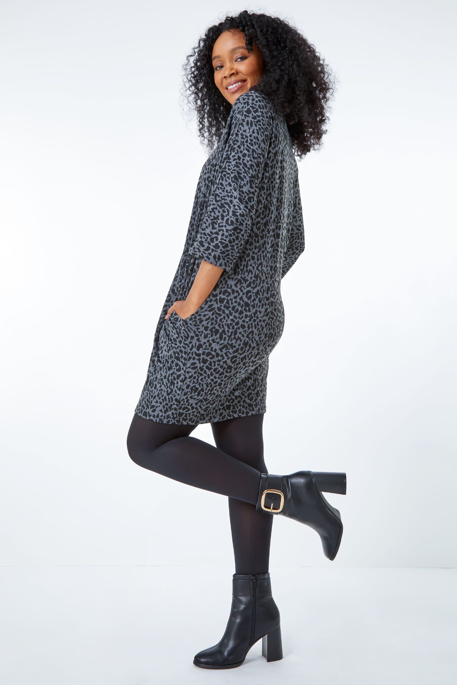 Roman slouch dress store
