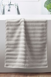 Greige Ribbed Towel 100% Cotton - Image 3 of 6