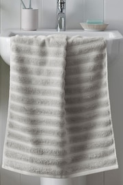 Greige Ribbed Towel with 100% Cotton - Image 4 of 6