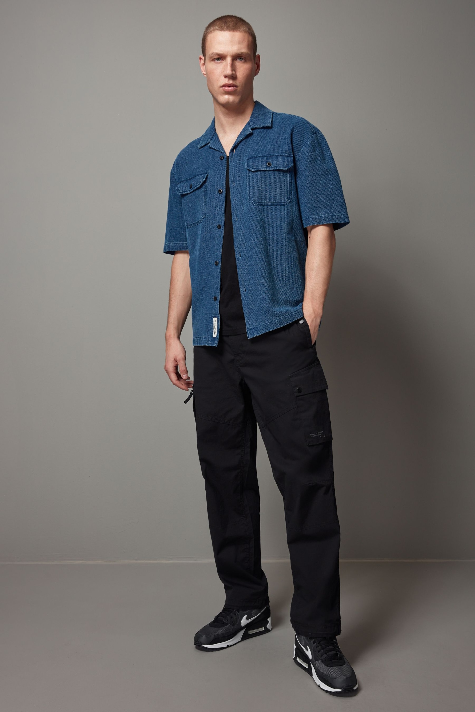 Blue Denim Twin Pocket Short Sleeve Shirt - Image 2 of 3