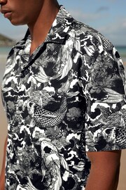 Black/White Printed Short Sleeve Shirt With Cuban Collar - Image 4 of 7