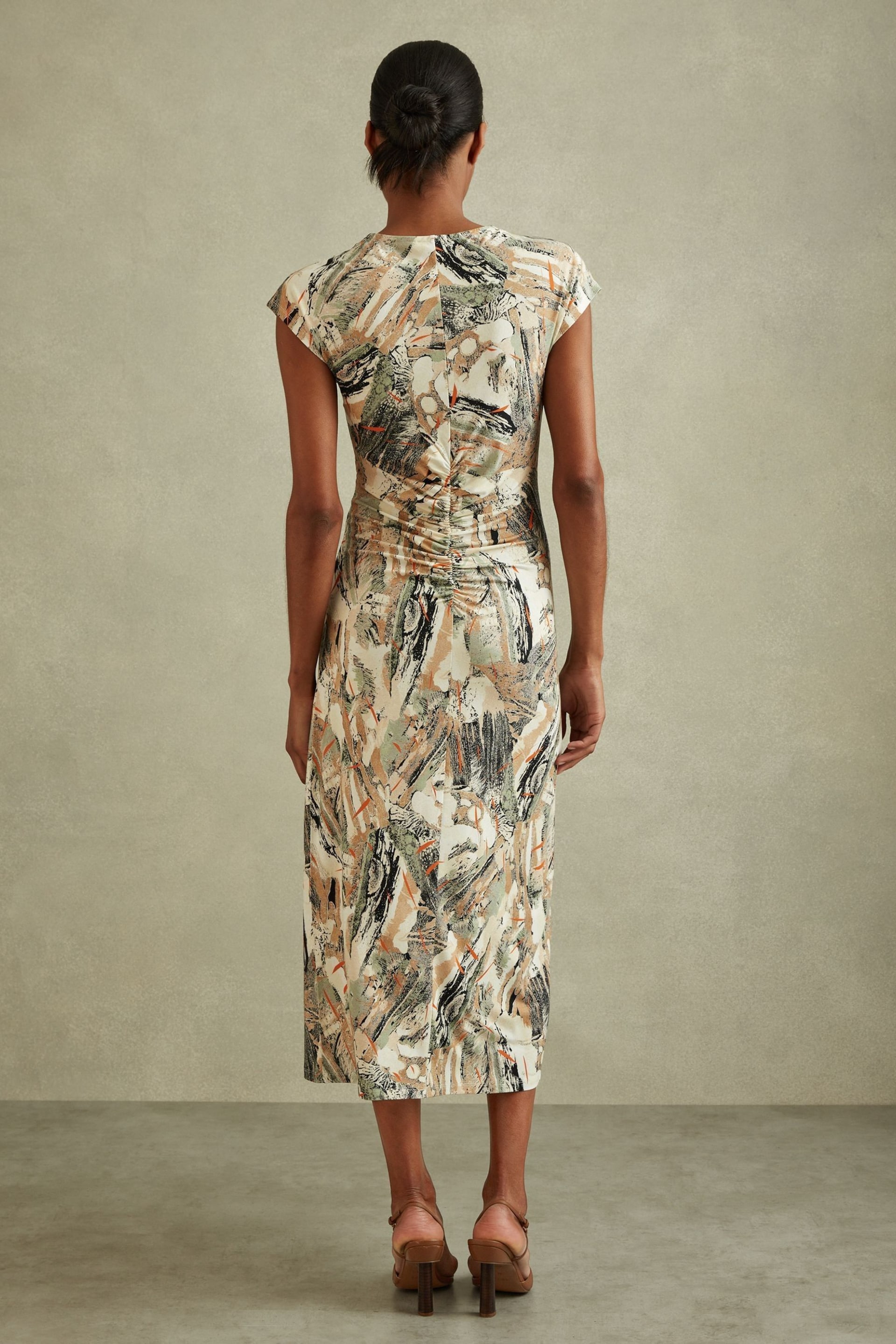 Reiss Multi Lennia Printed Jersey Midi Dress - Image 4 of 5