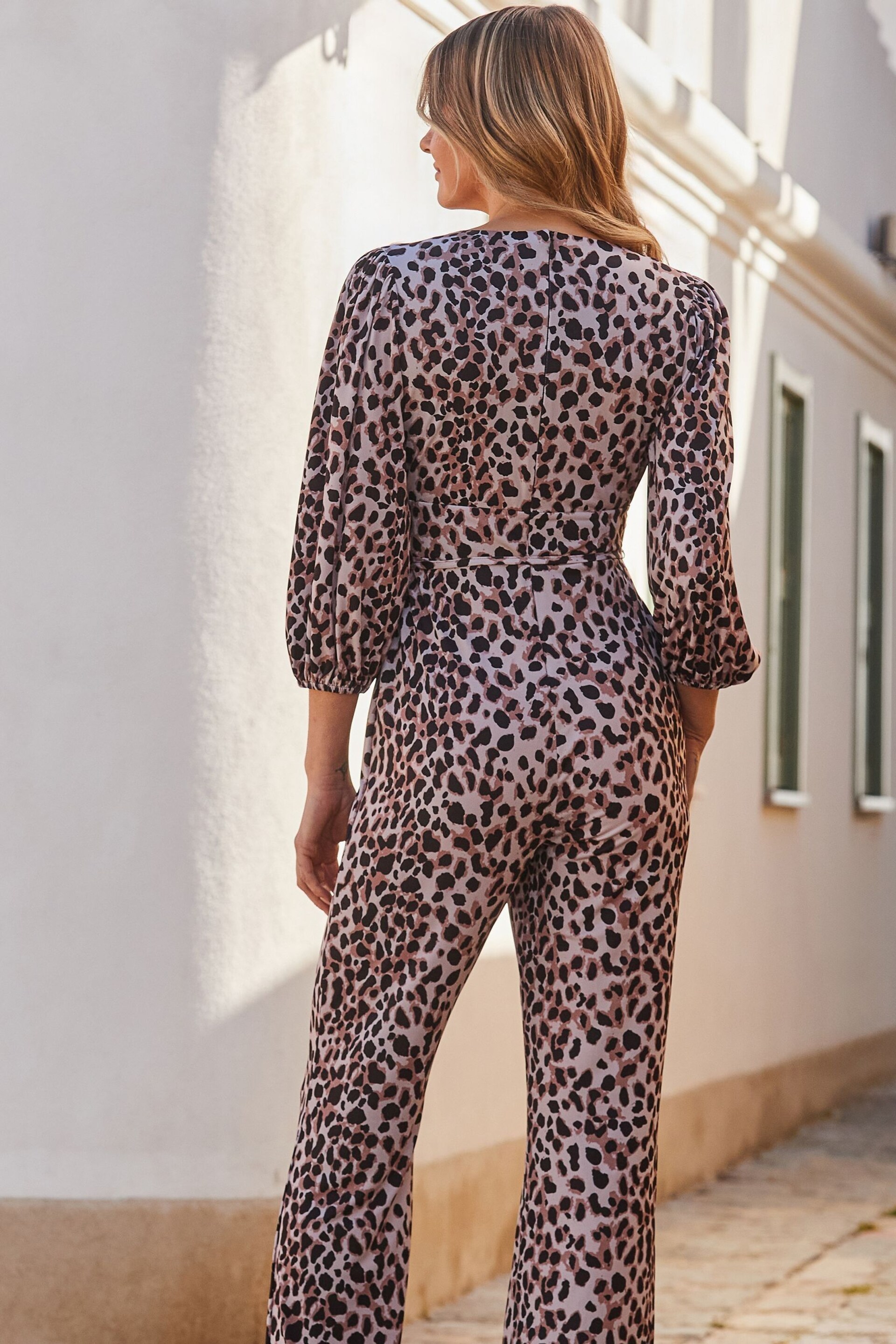 Sosandar Brown Animal Print Blouson Sleeve Tie Waist Jersey Jumpsuit - Image 4 of 5