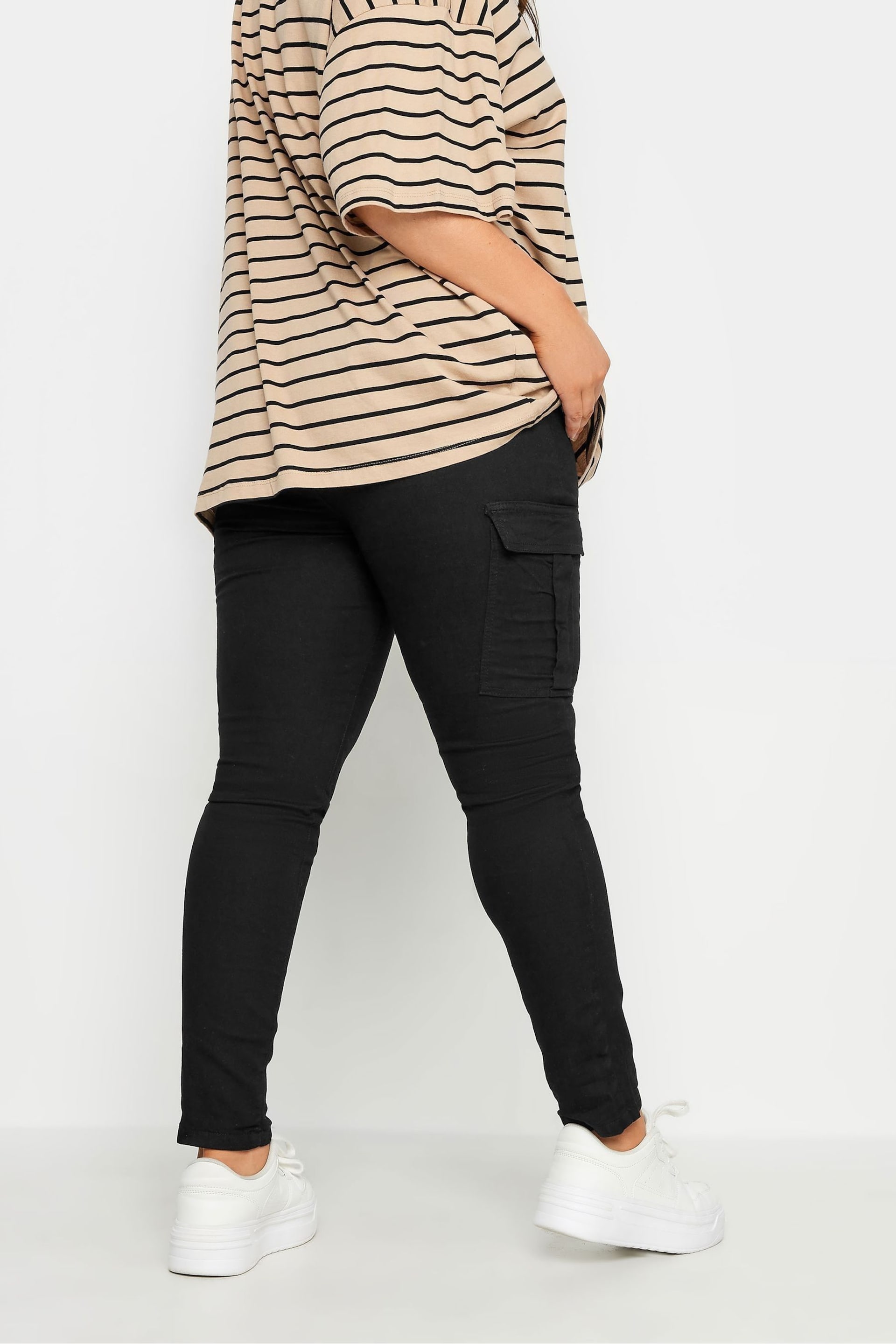 Yours Curve Black Cargo Grace Jeggings - Image 3 of 4