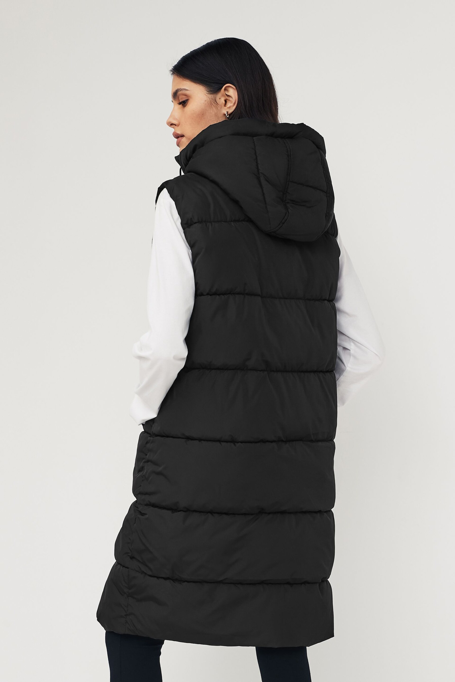 VERO MODA Black Petite Hooded Padded Longline Gilet - Image 2 of 4