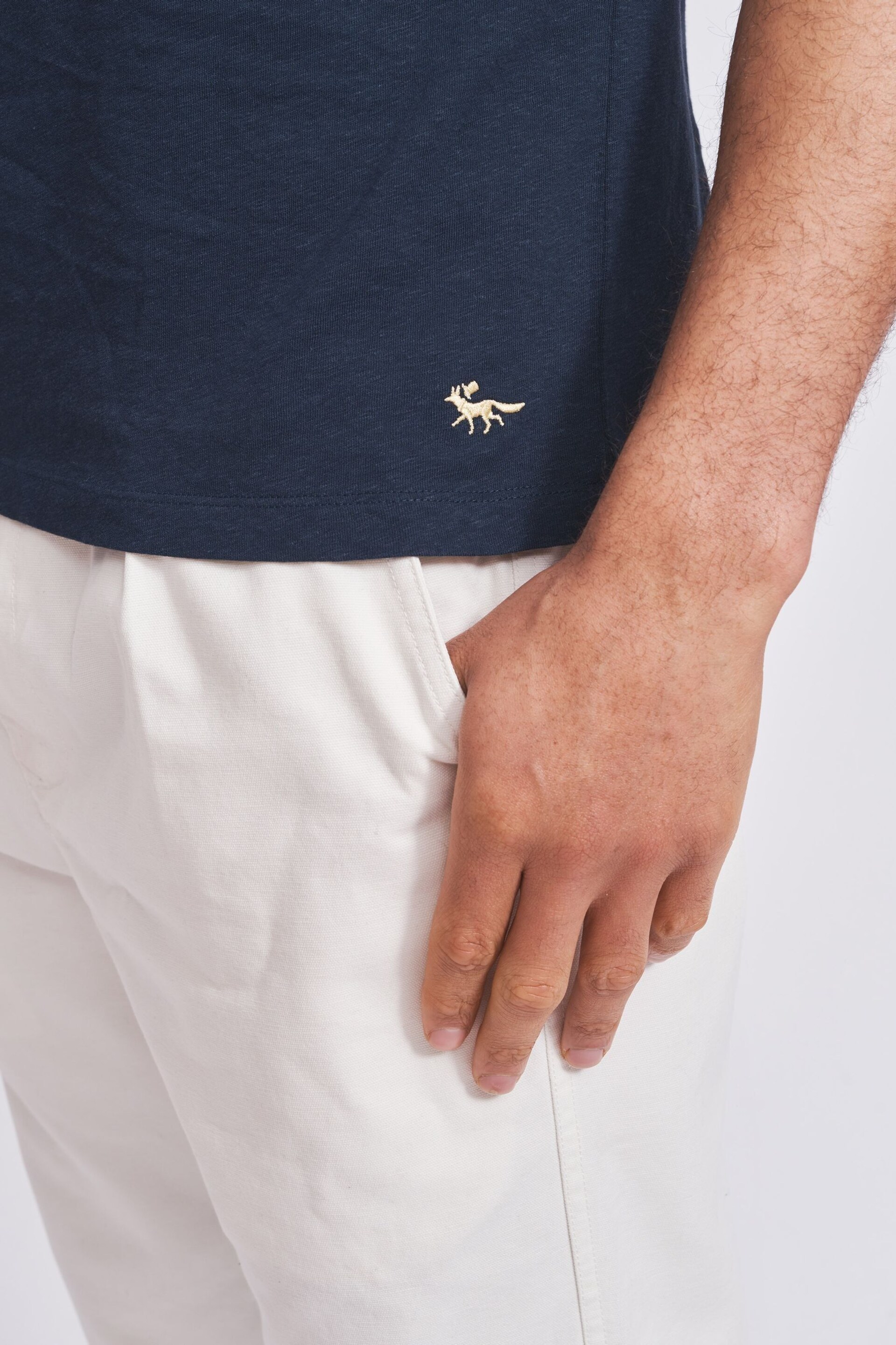 Aubin Arnold Cotton Linen Polo T-Shirt - Image 4 of 6