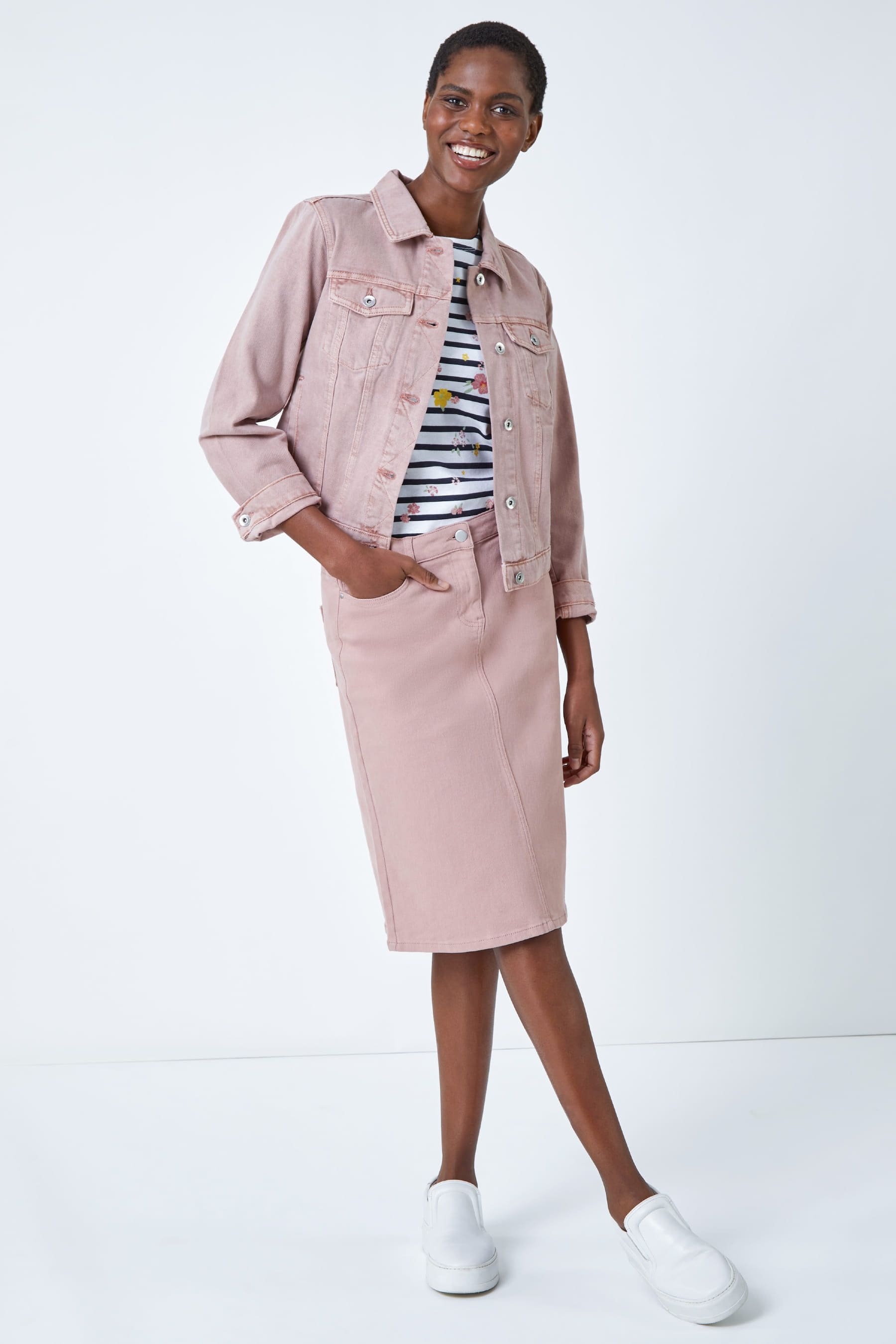 Pink denim skirt uk online