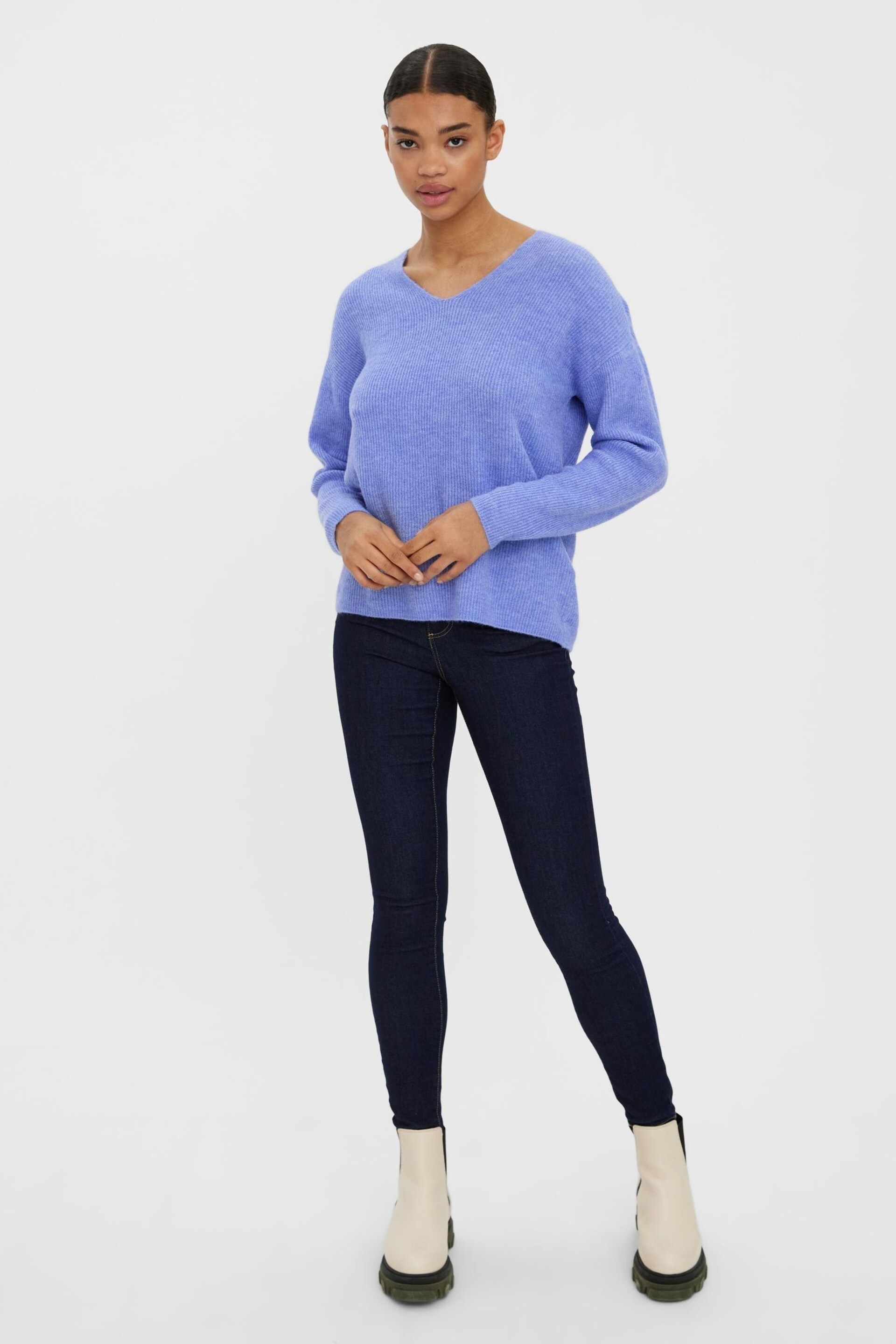 VERO MODA Purple V-Neck Soft Touch Jumper - Image 3 of 5