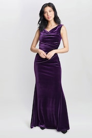 Gina Bacconi Purple Selena Velvet Maxi Dress - 圖片 4/5