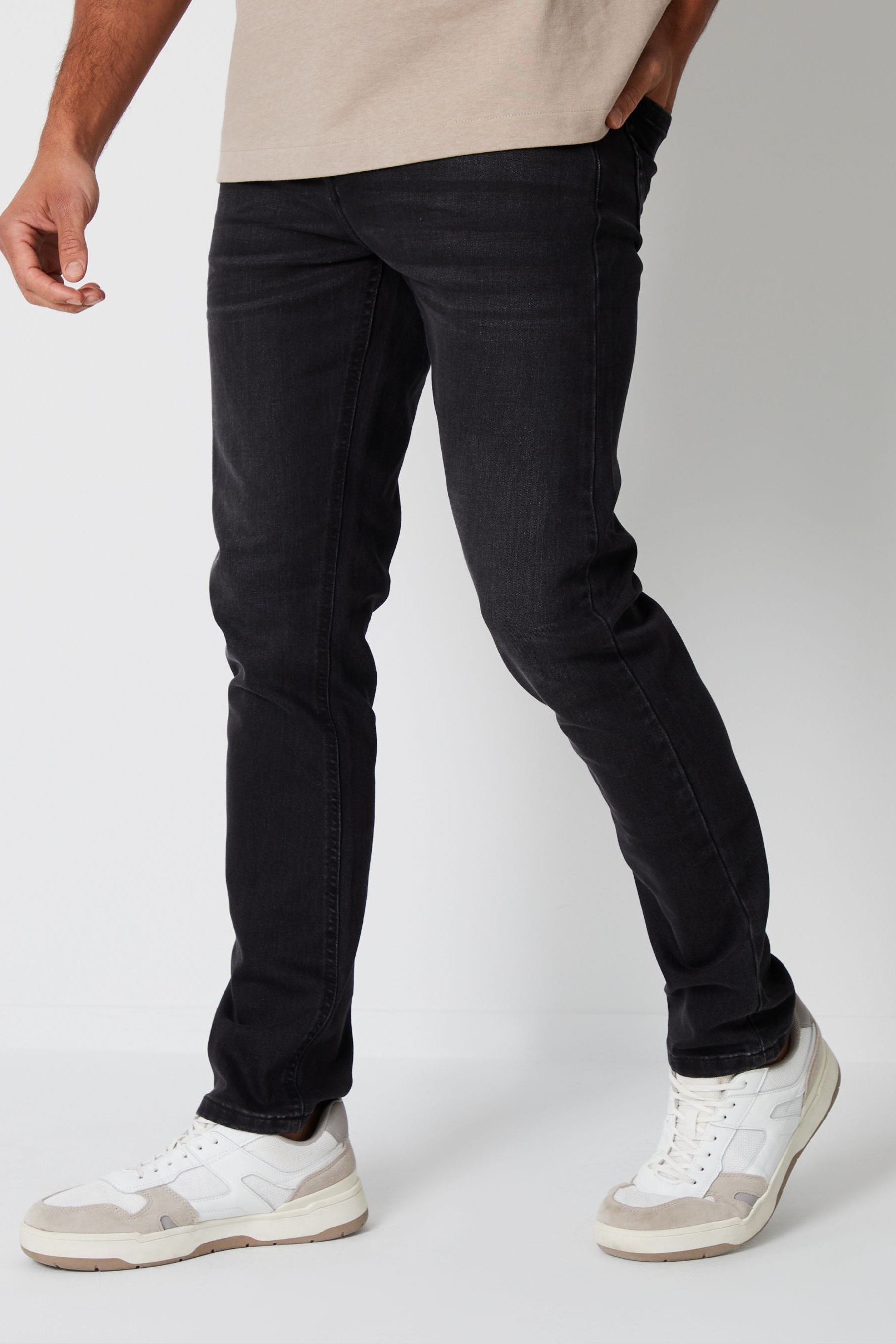 Slim fit jeans online shopping deals