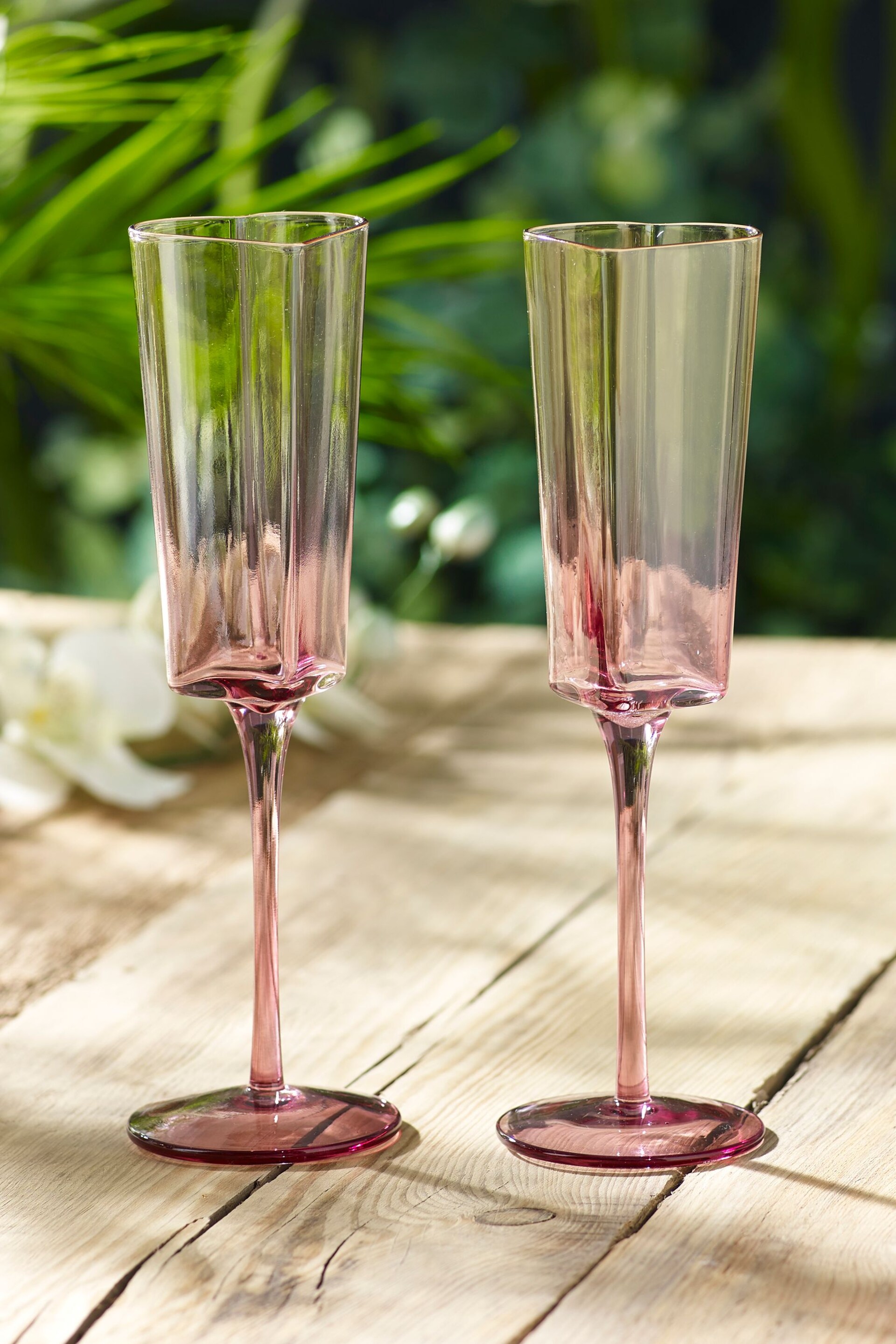 Set of 2 Purple Ombre Heart Champagne Flutes - Image 2 of 5