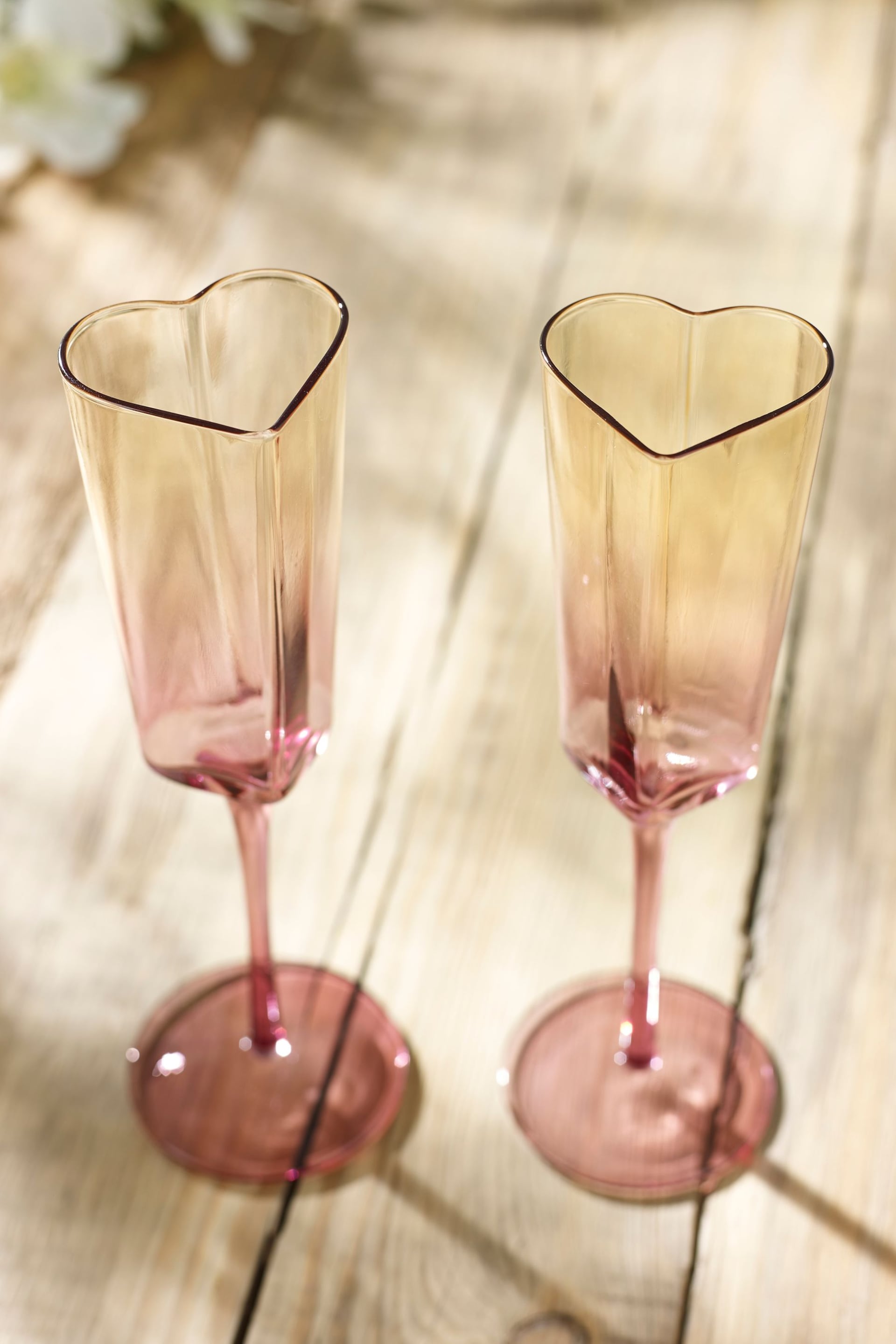 Set of 2 Purple Ombre Heart Champagne Flutes - Image 3 of 5