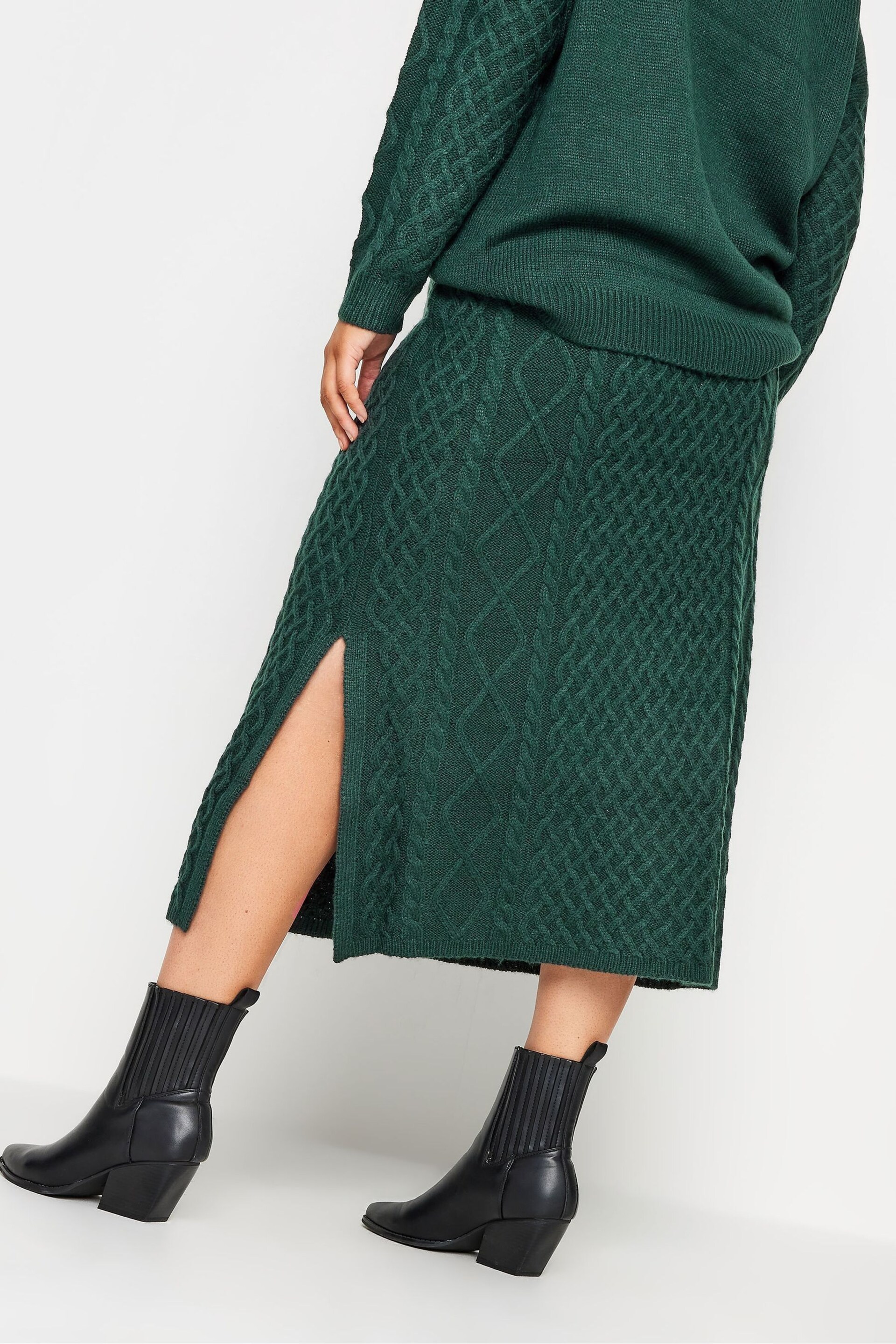 Yours Curve Green Cable Skirt - Image 2 of 4