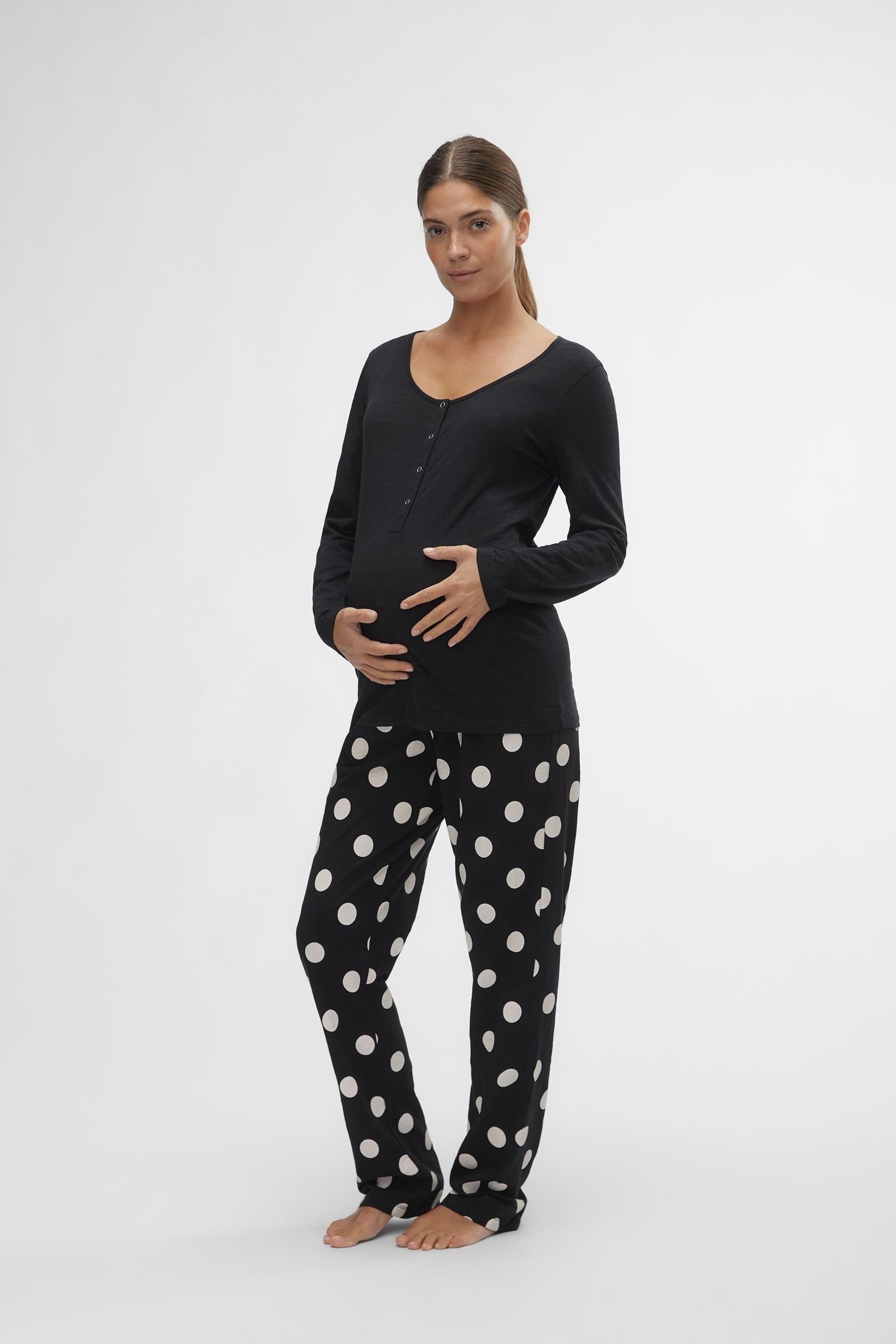 Buy Mamalicious Black Maternity 2 In 1 Nursing Pyjamas from Next Oman