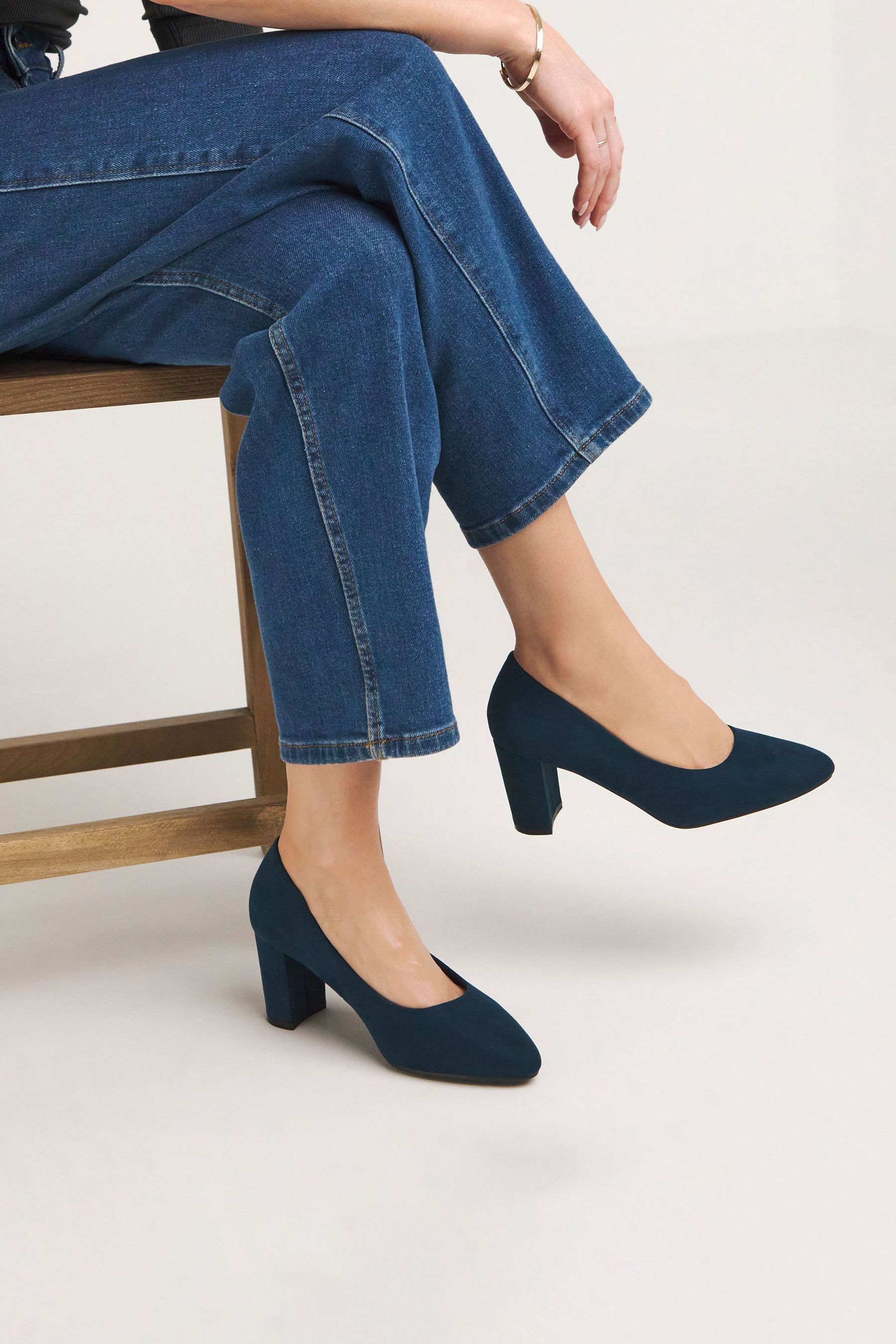 Jd williams court shoes store