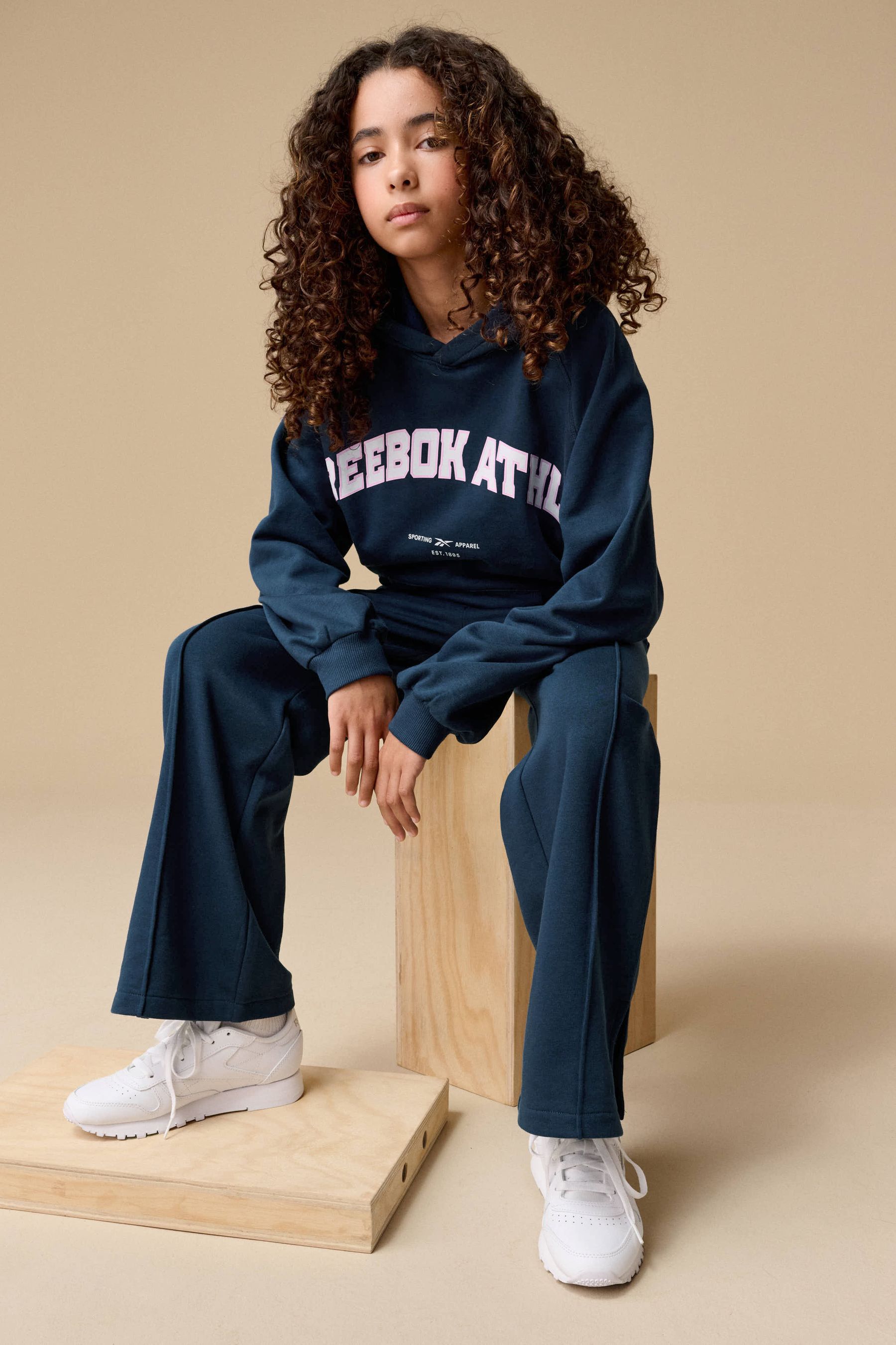 Reebok velour tracksuit clearance