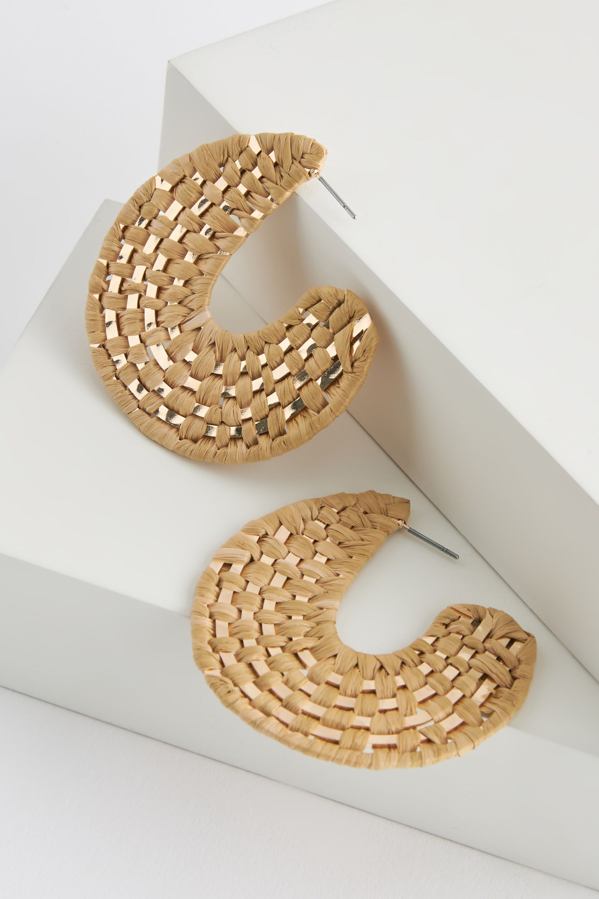Natural Raffia Weave Wide Hoop Earrings - Image 4 of 4