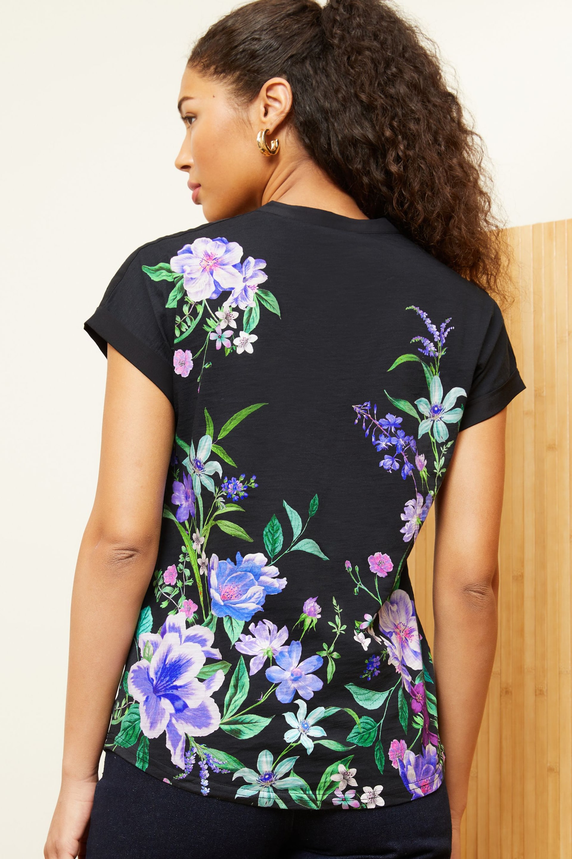Love & Roses Black Floral Petite Jersey V Neck Woven Trim Shortss Sleeve T-Shirt - Image 3 of 4