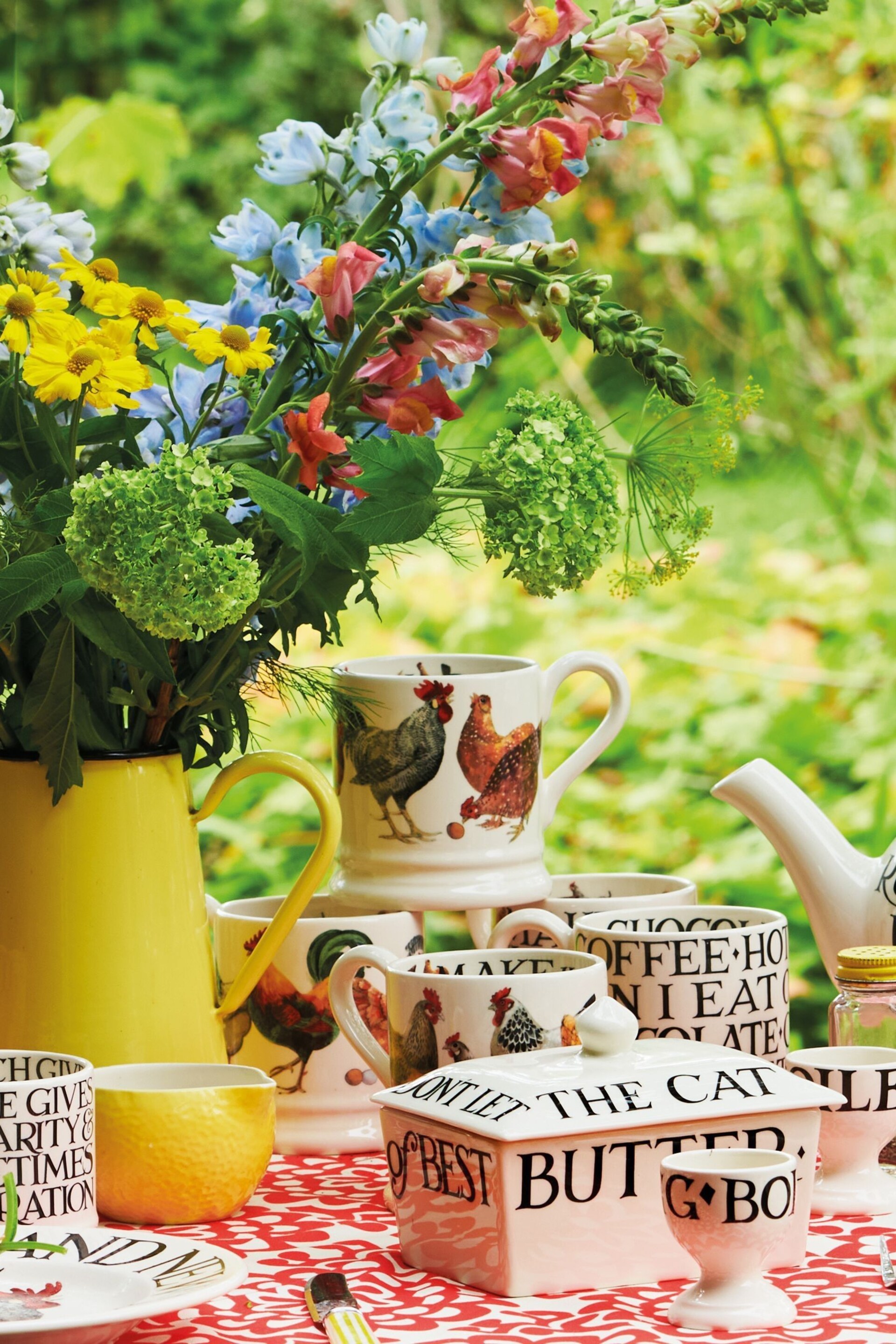 Emma Bridgewater Set of 2 Cream Rise & Shine 1/2 Pint Mugs Boxed - Image 1 of 2