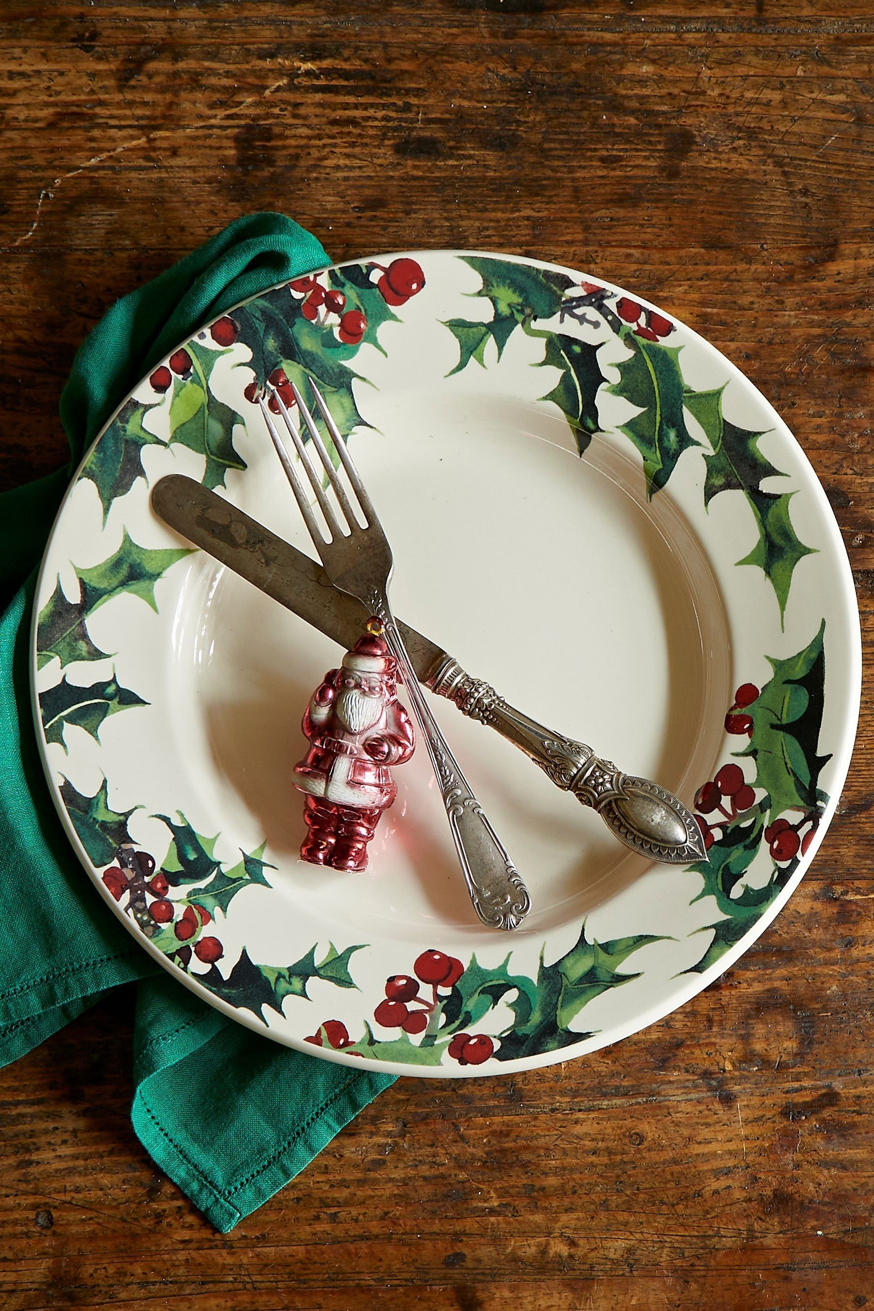Buy Emma Bridgewater Cream Holly 10 1 2 Inch Plate from Next United Arab Emirates