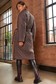 Chi Chi London Brown Diamond Quilted Longline Belted Coat - Image 4 of 4