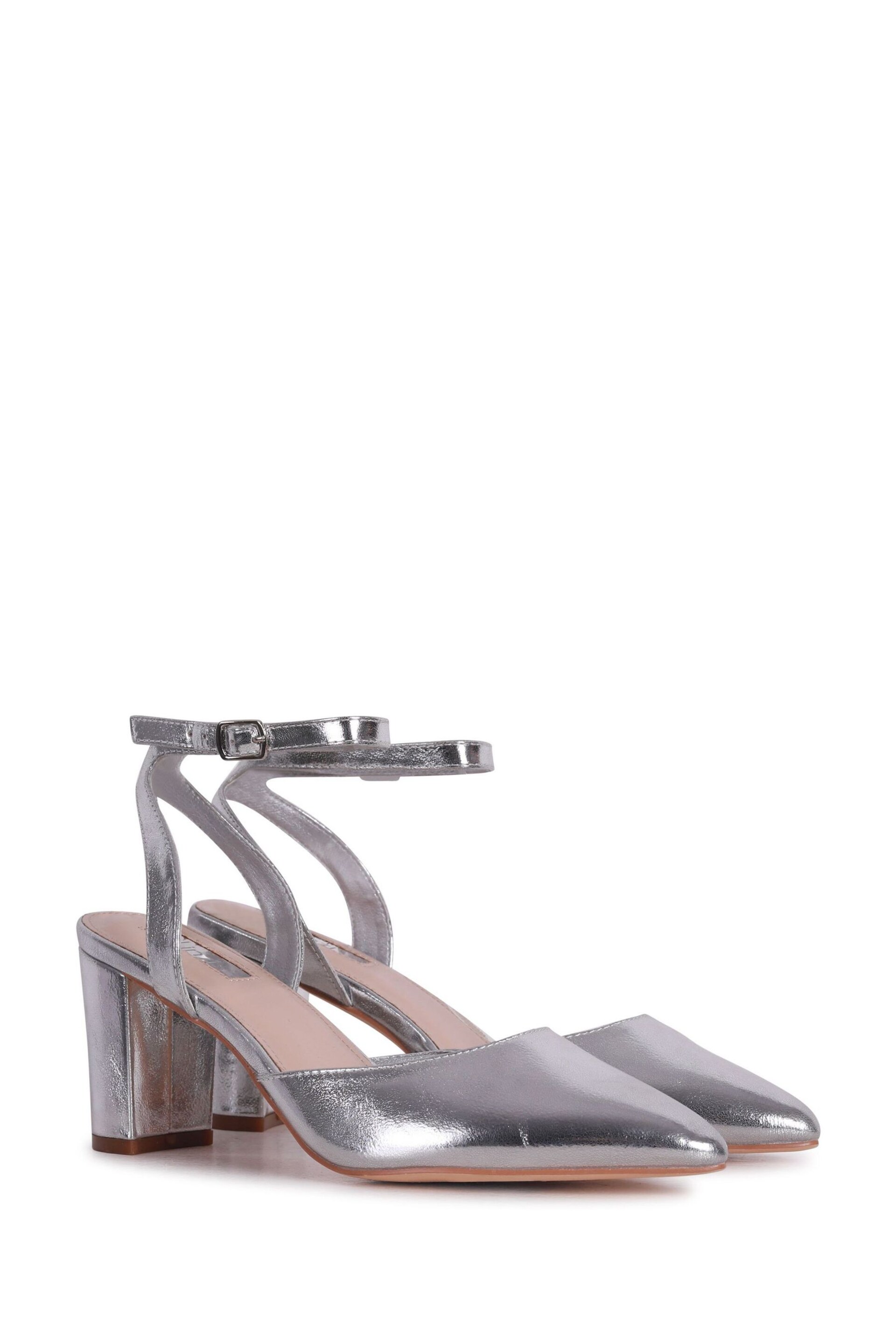 Linzi Silver Carrie Open Back Court Block Heels - Image 3 of 4