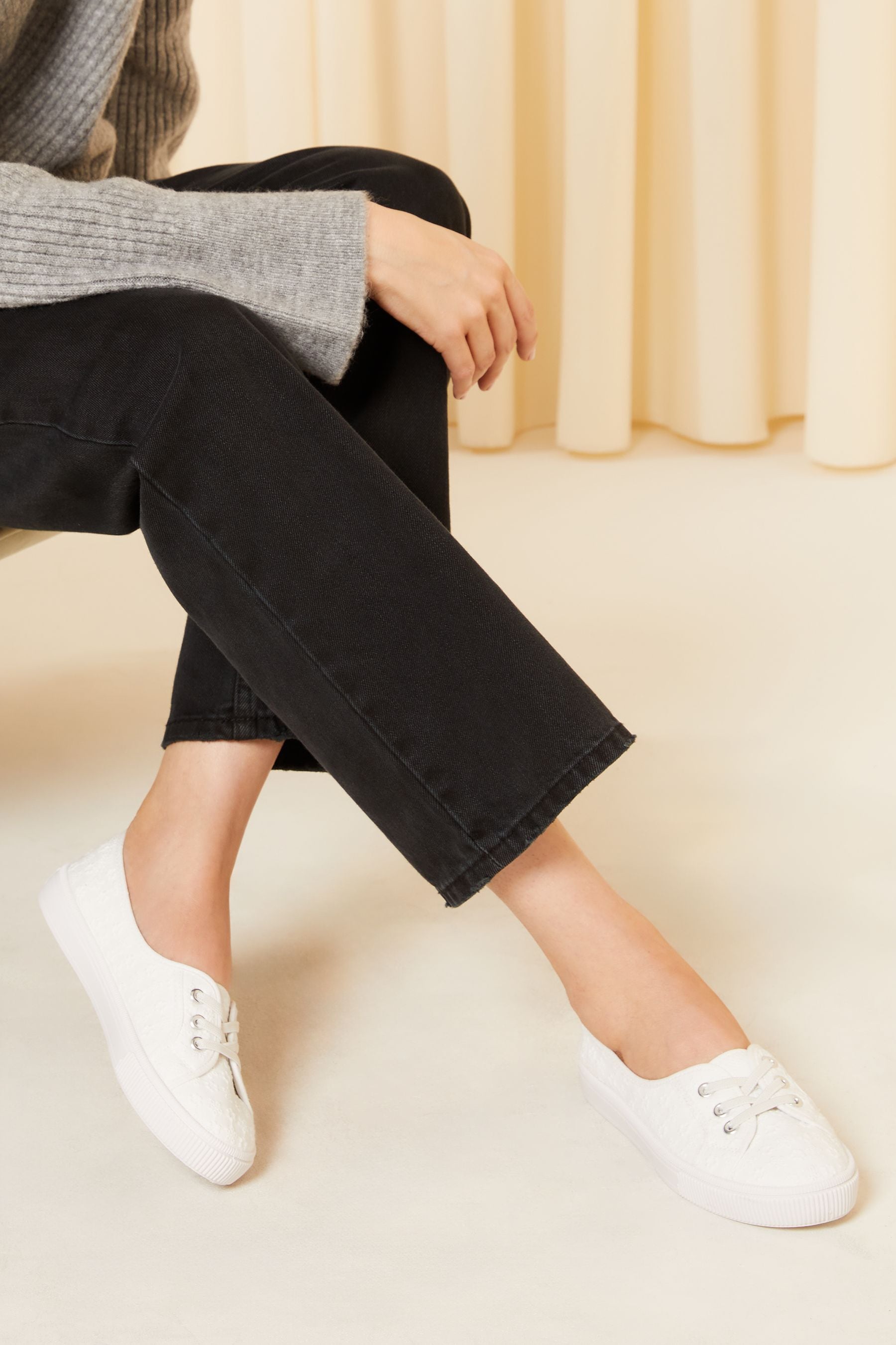 Lace up pump shop