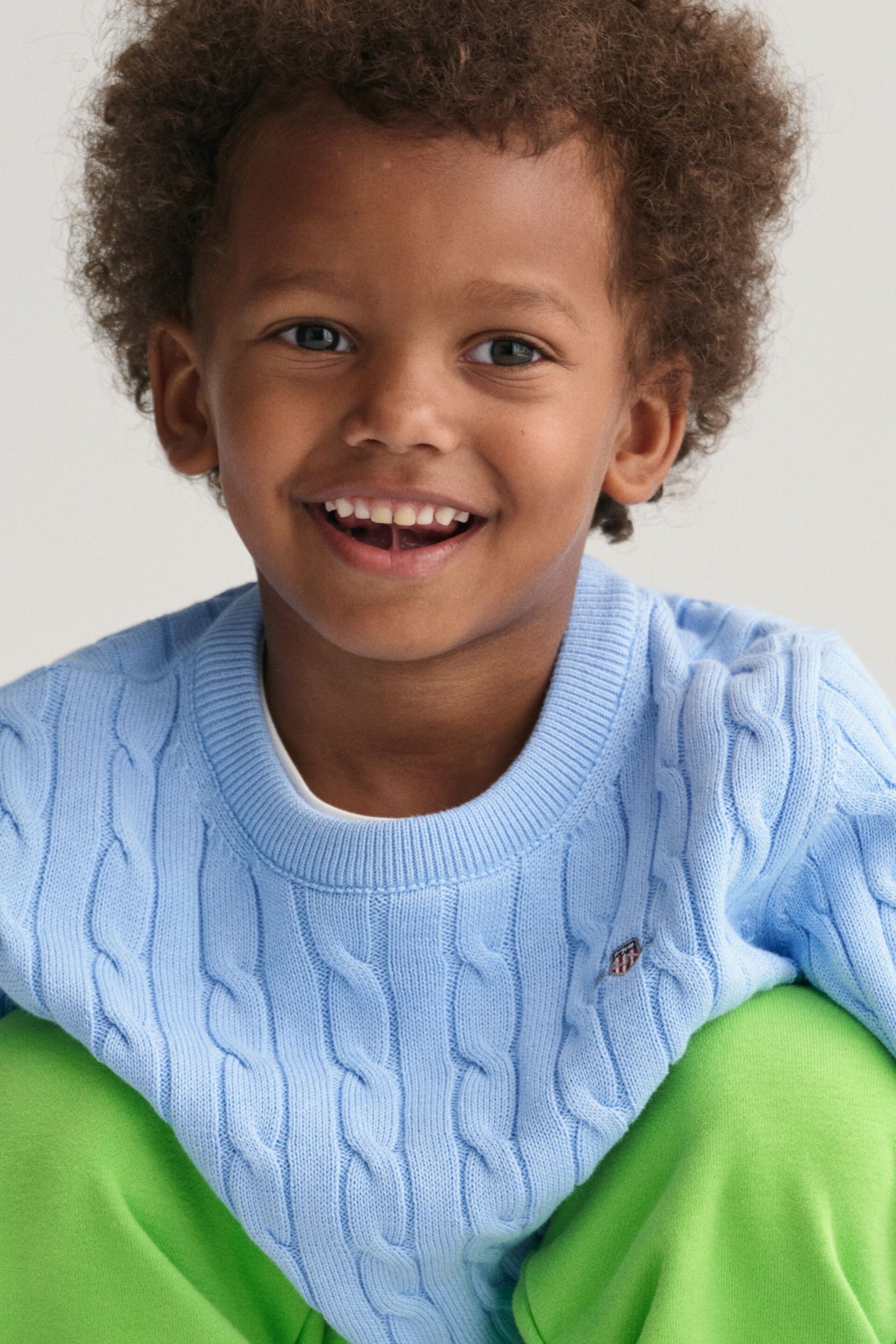 GANT Kids Shield Cotton Cable Knit Crew Neck Sweater - Image 4 of 6