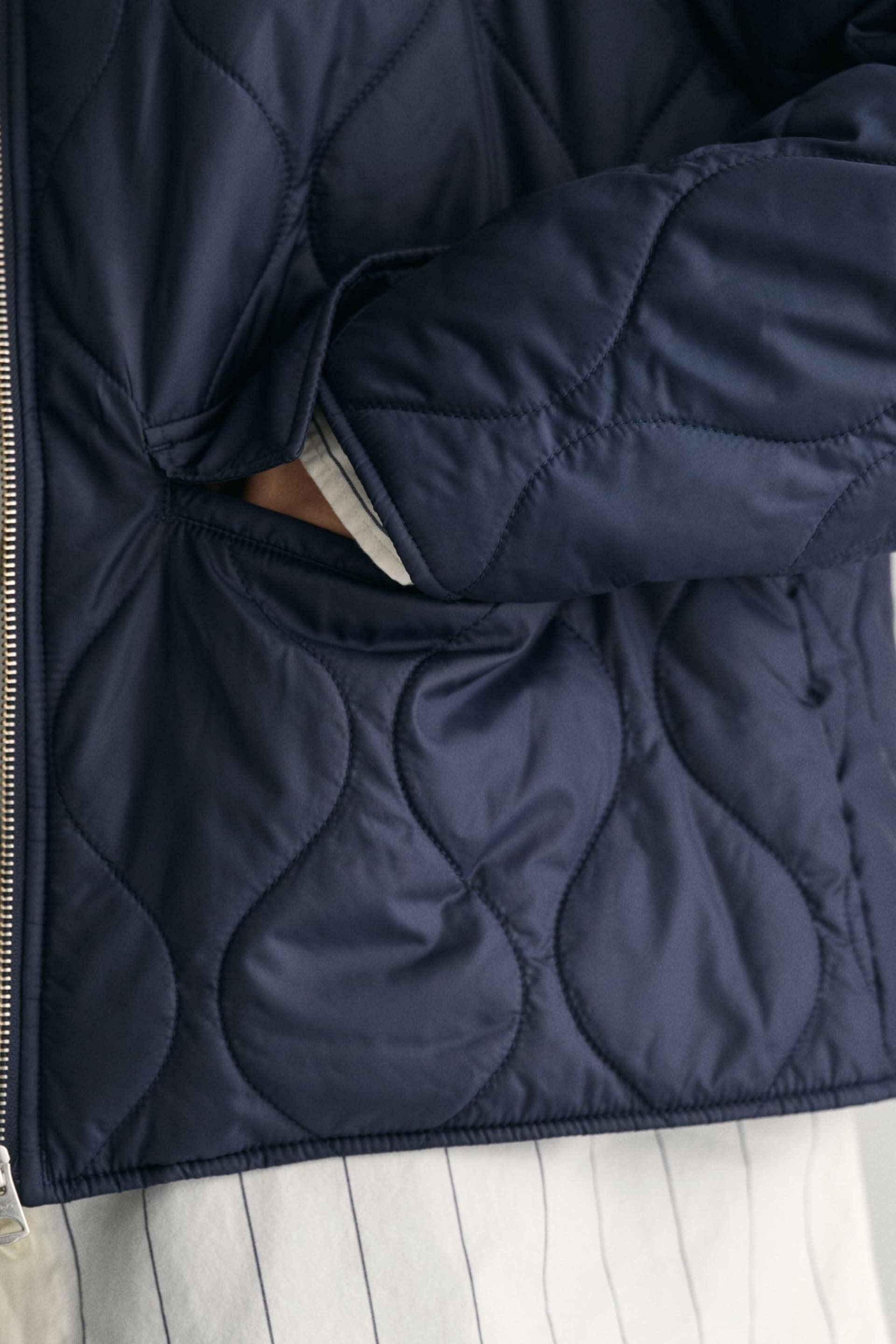 GANT Blue Collared Quilted Water Repellent Jacket - Image 5 of 6