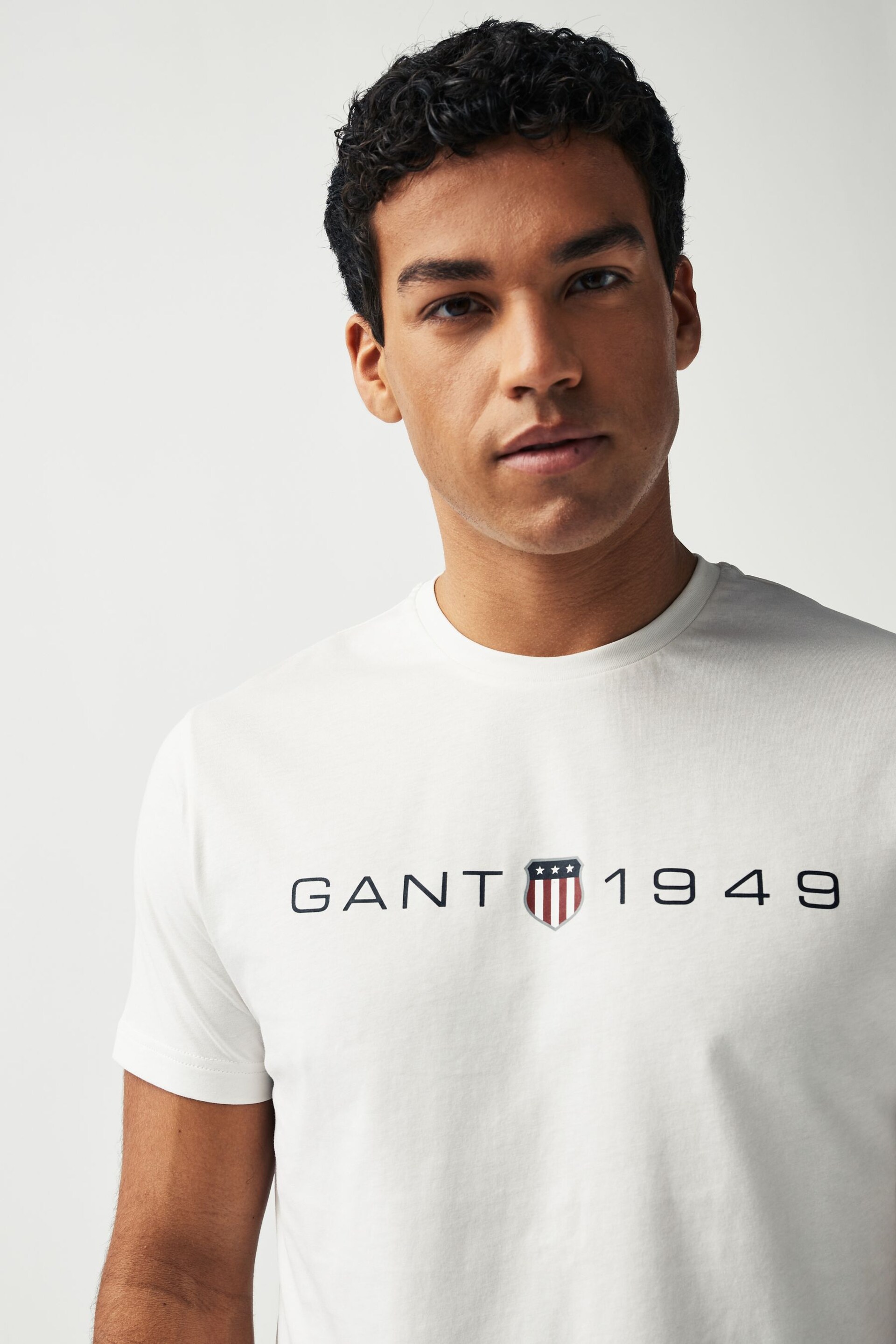 GANT Printed Graphic T-Shirt - Image 3 of 4