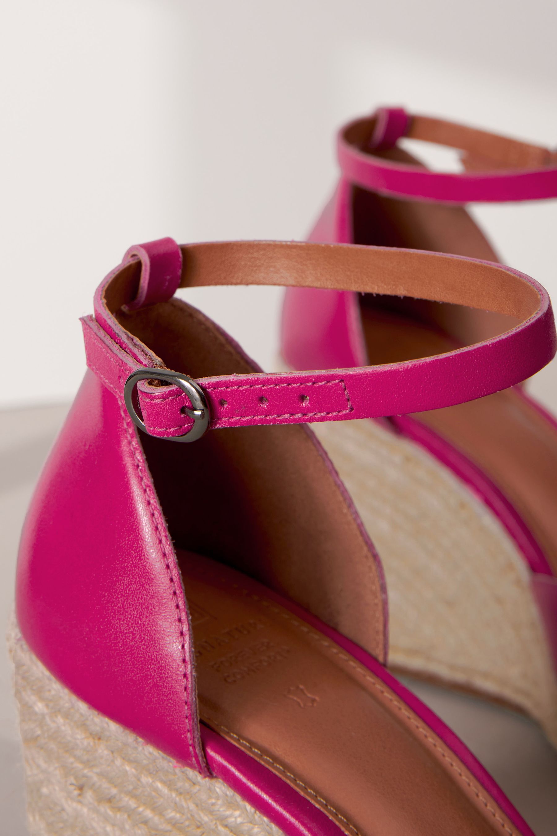 Pink Signature Leather Closed Toe Bow Wedges