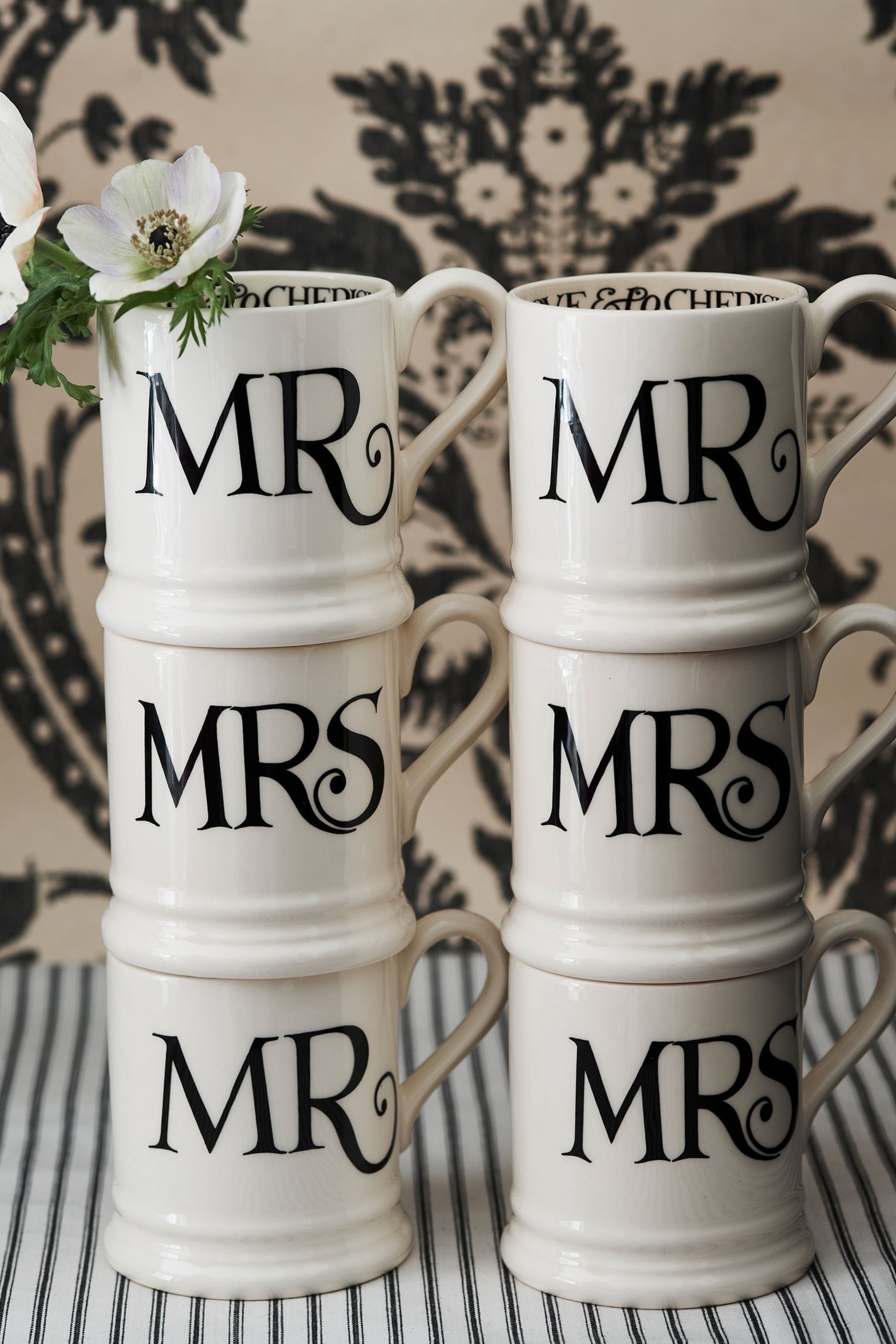 Emma Bridgewater Set of 2 Cream Black Toast Mr & Mrs 1/2 Pint Mugs Boxed - Image 1 of 5