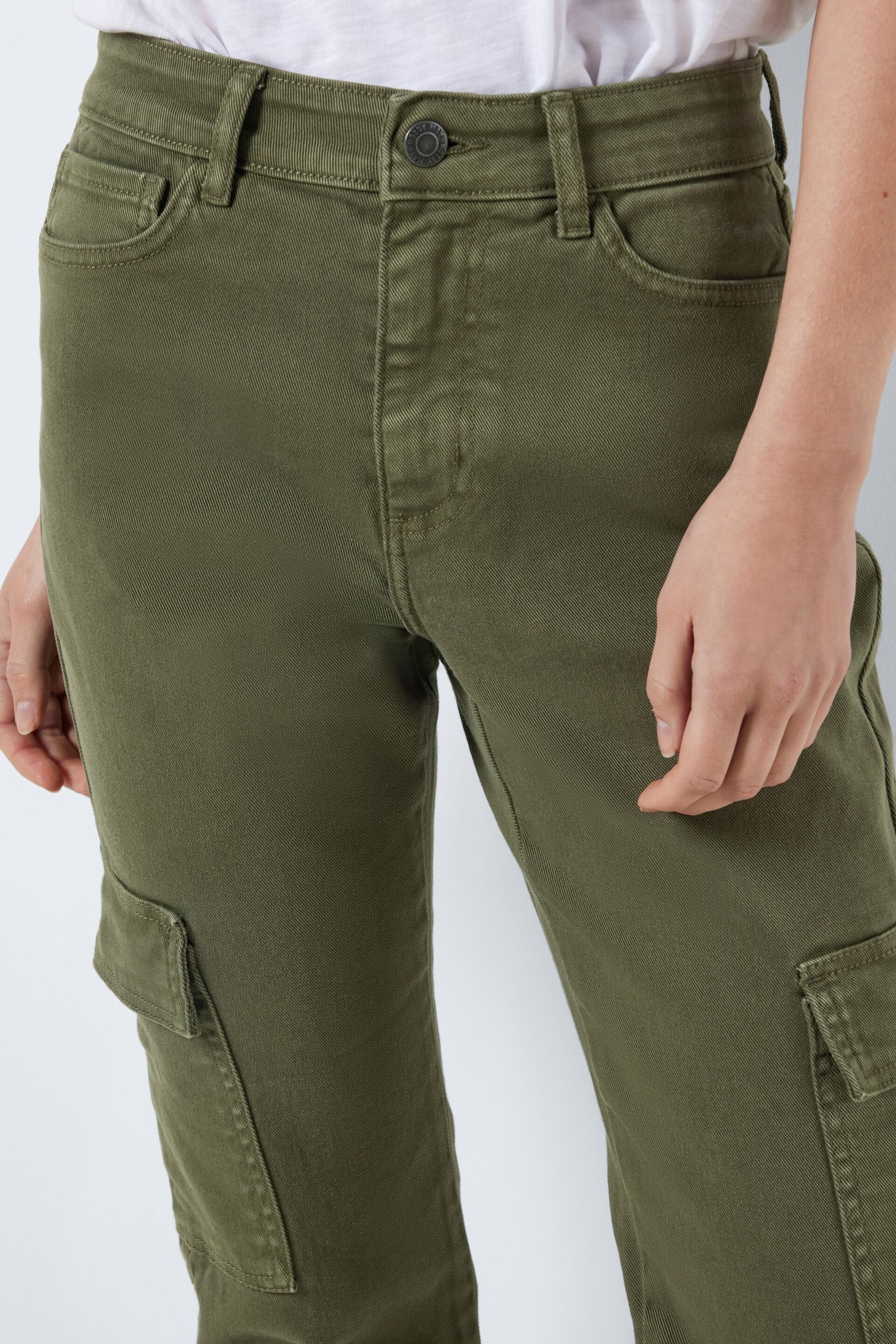 NOISY MAY Natural High Waisted Cargo Straight Leg Jeans - Image 4 of 6