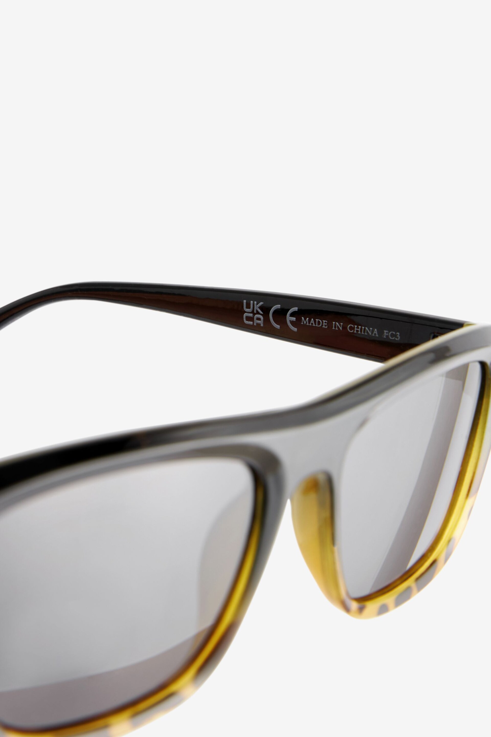 Tortoiseshell Brown Flatbrow Polarised Sunglasses - Image 6 of 6